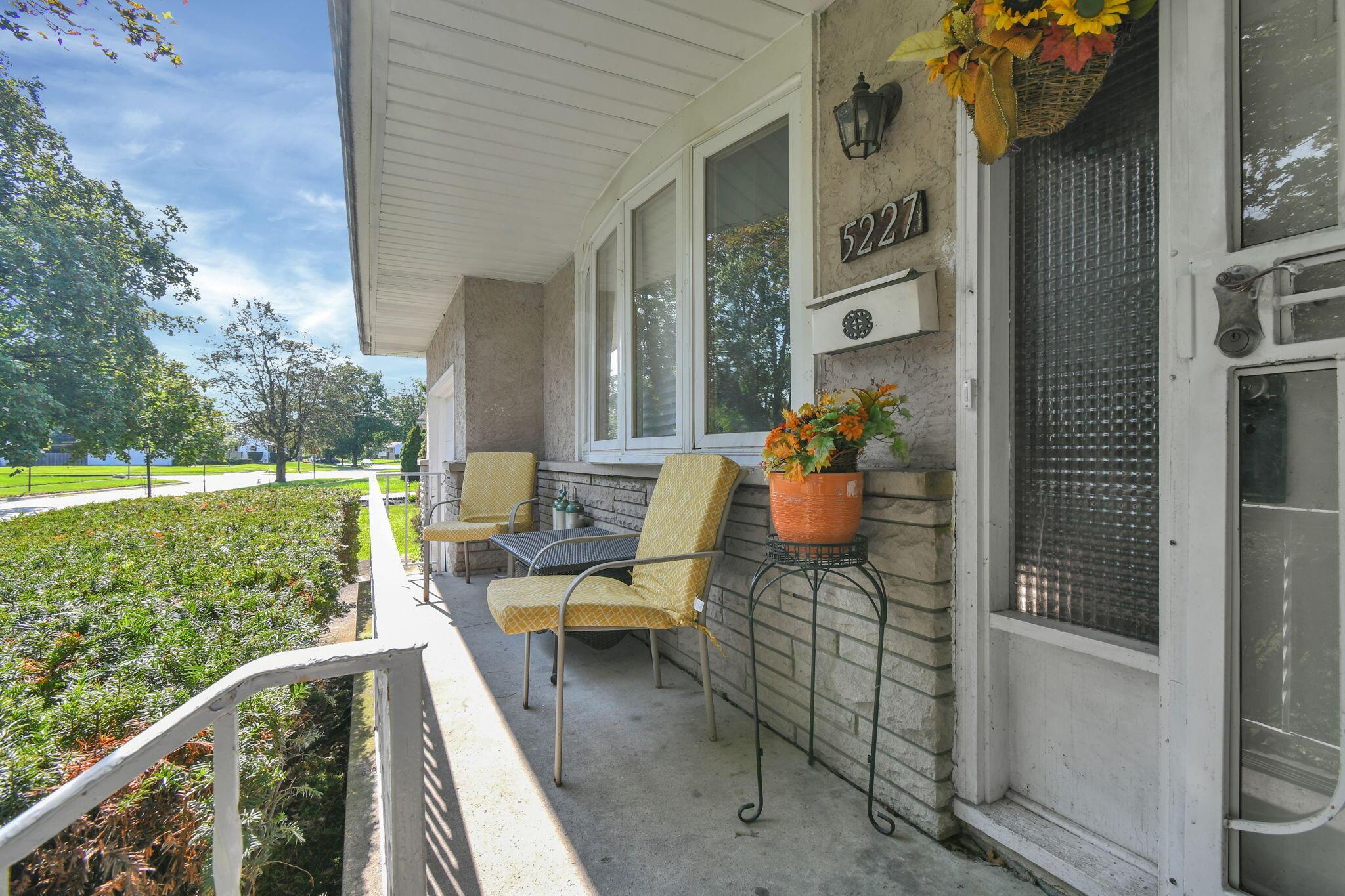5227 Ivyhurst Drive Property Photo 30