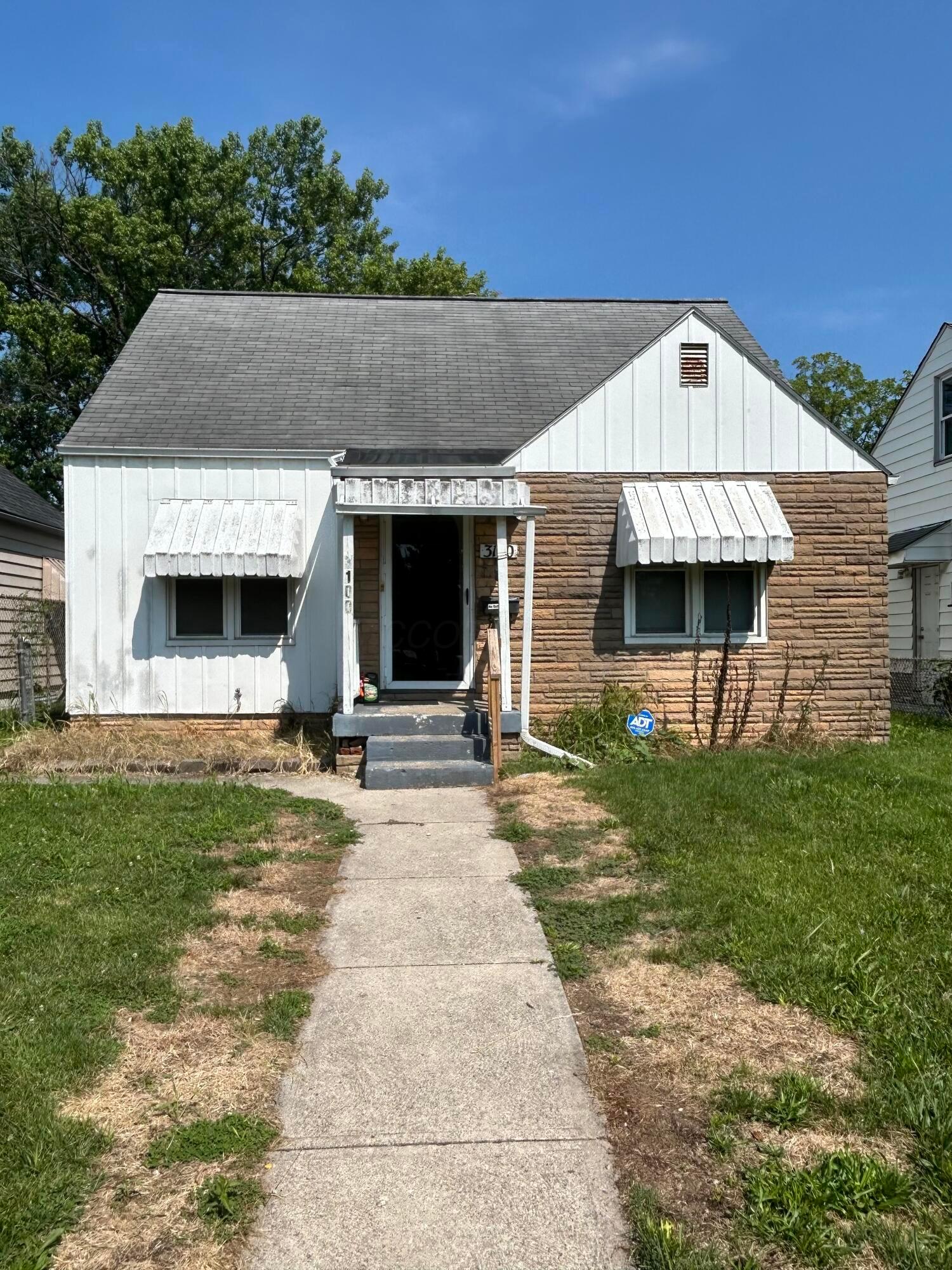 3100 Steele Avenue Property Photo 1