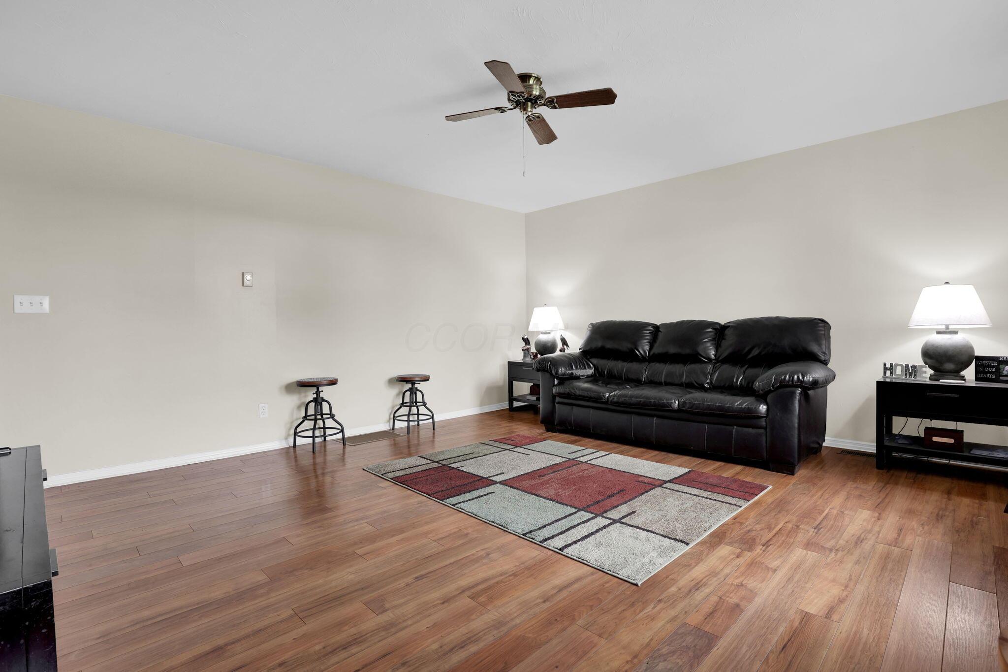 4903 Washington Waterloo Road Ne Property Photo 5