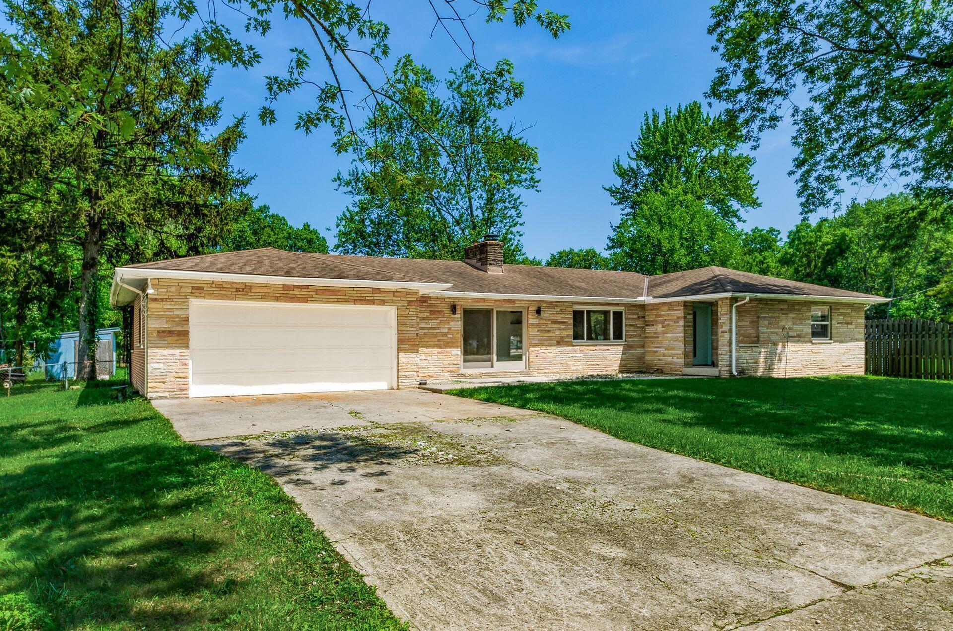 8012 Morse Road Property Photo 1