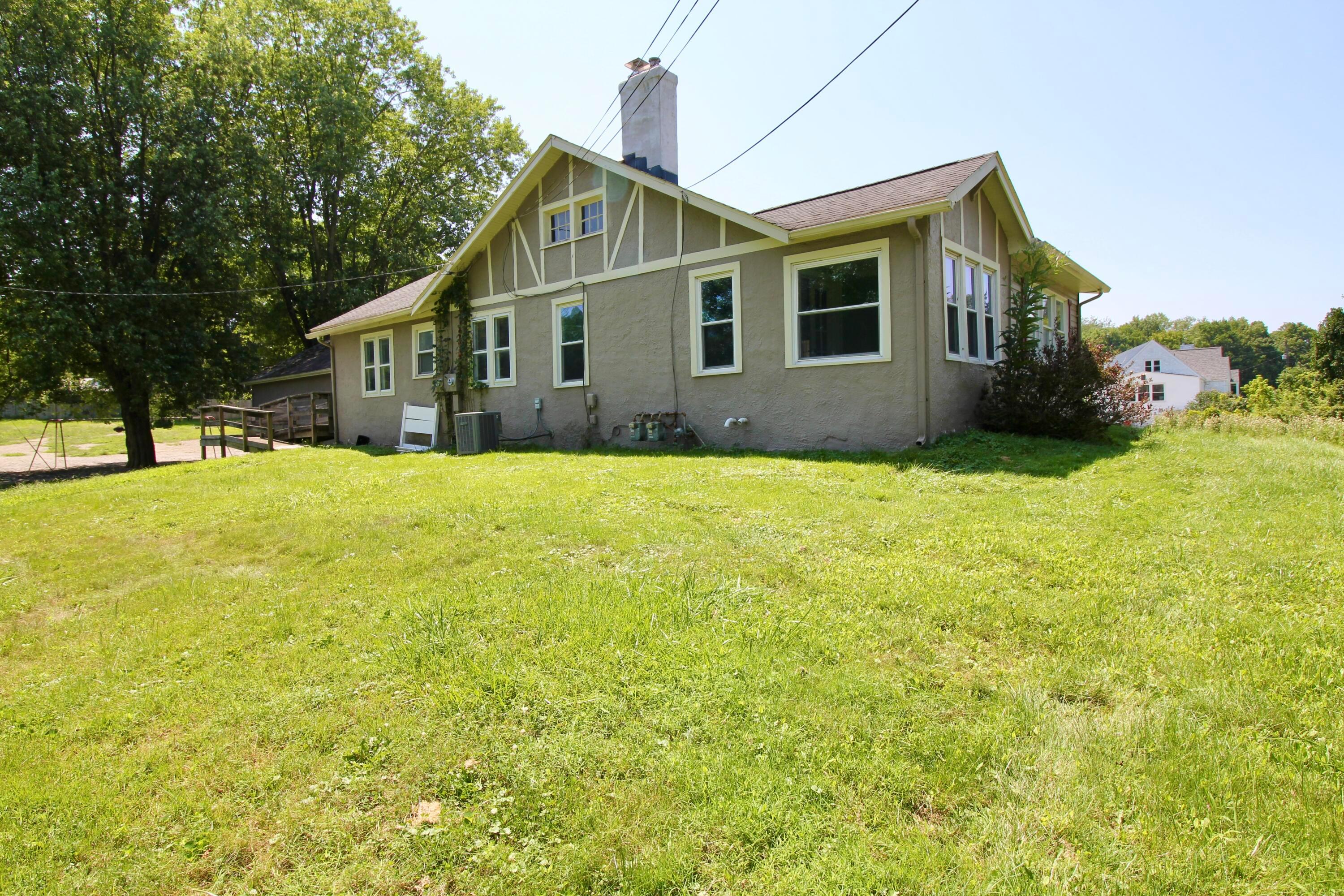 1805 Columbus Road Property Photo
