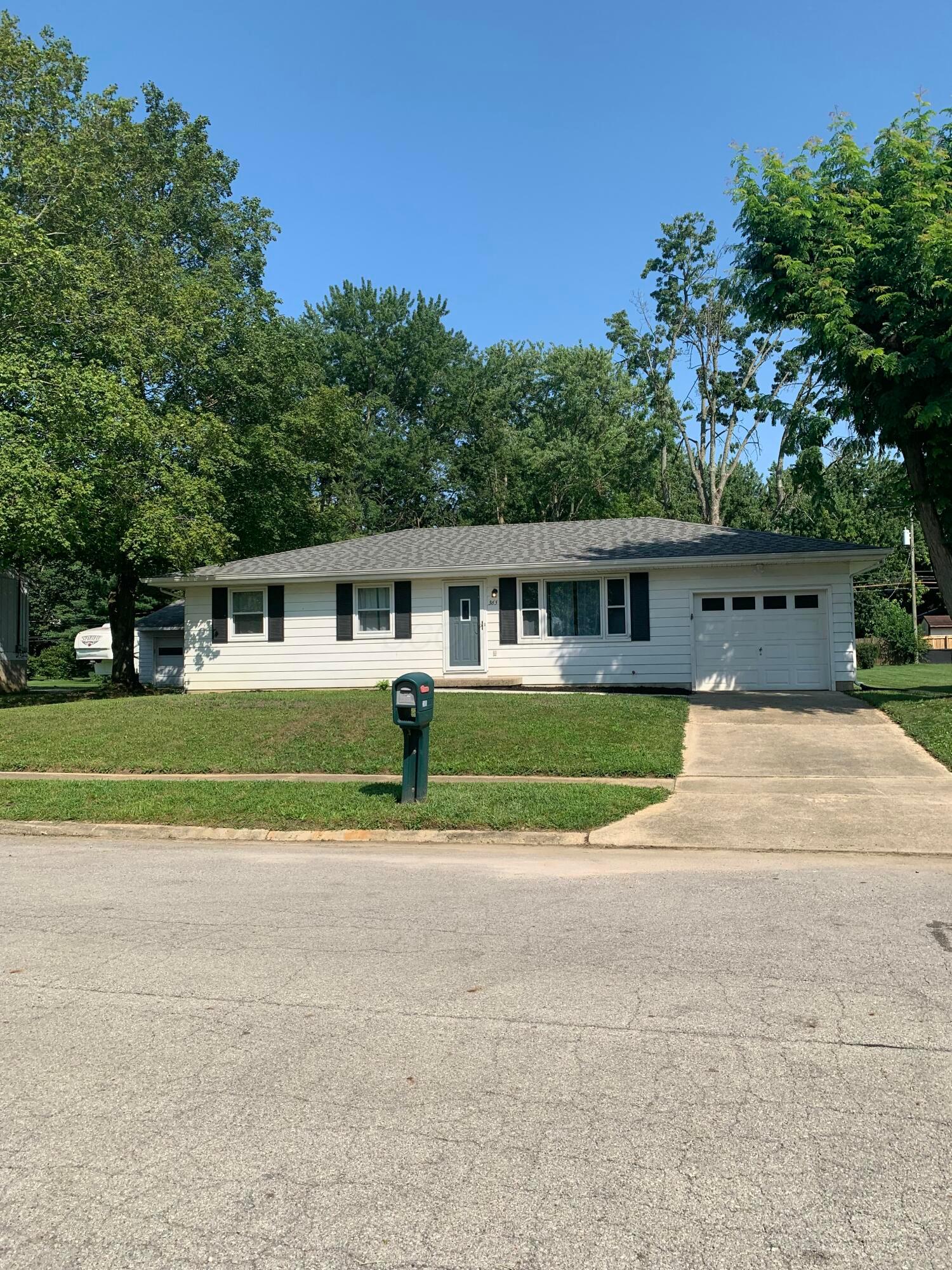 365 Meadow Drive Property Photo 1