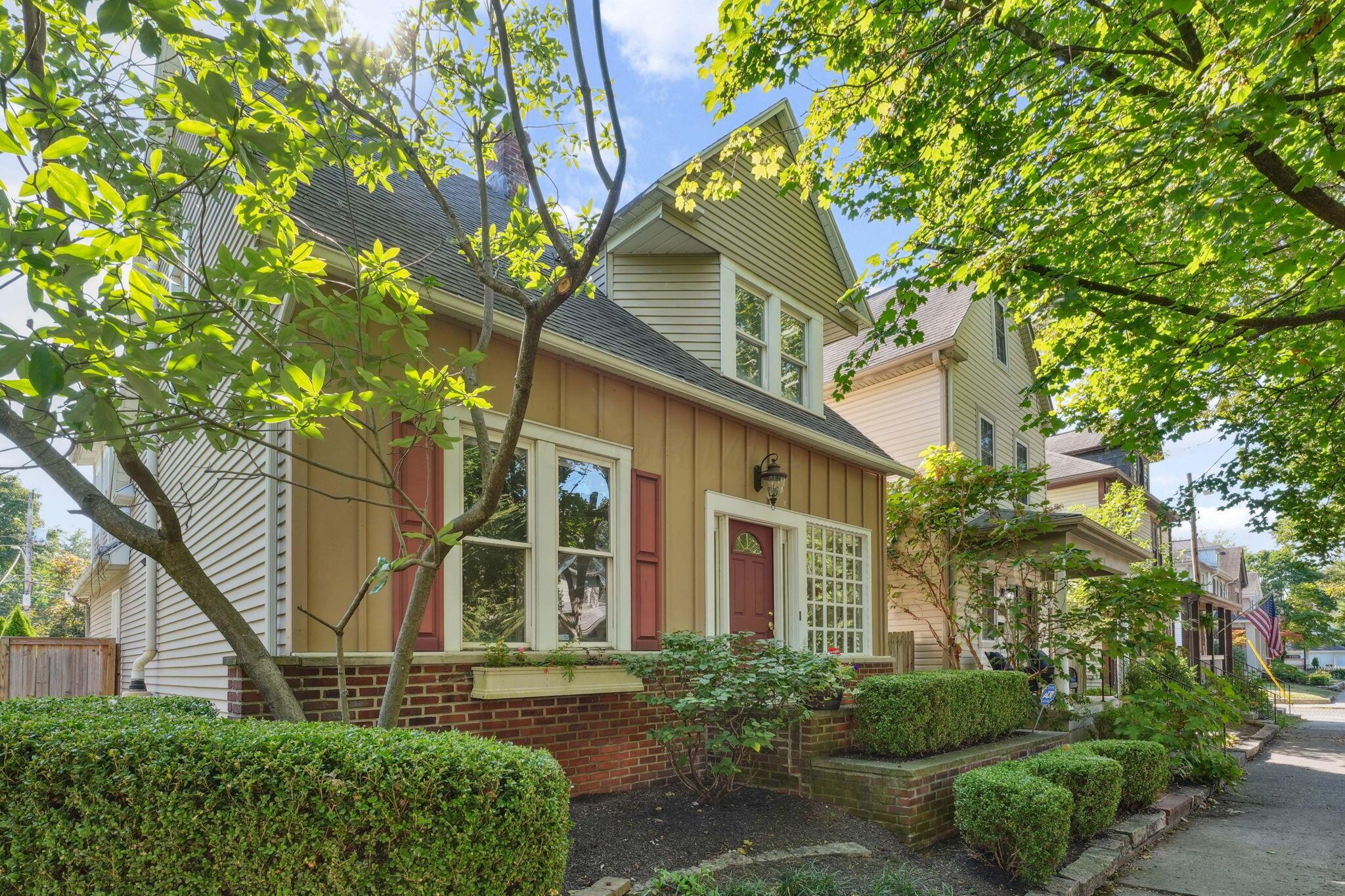 786 Ebner Street Property Photo 1