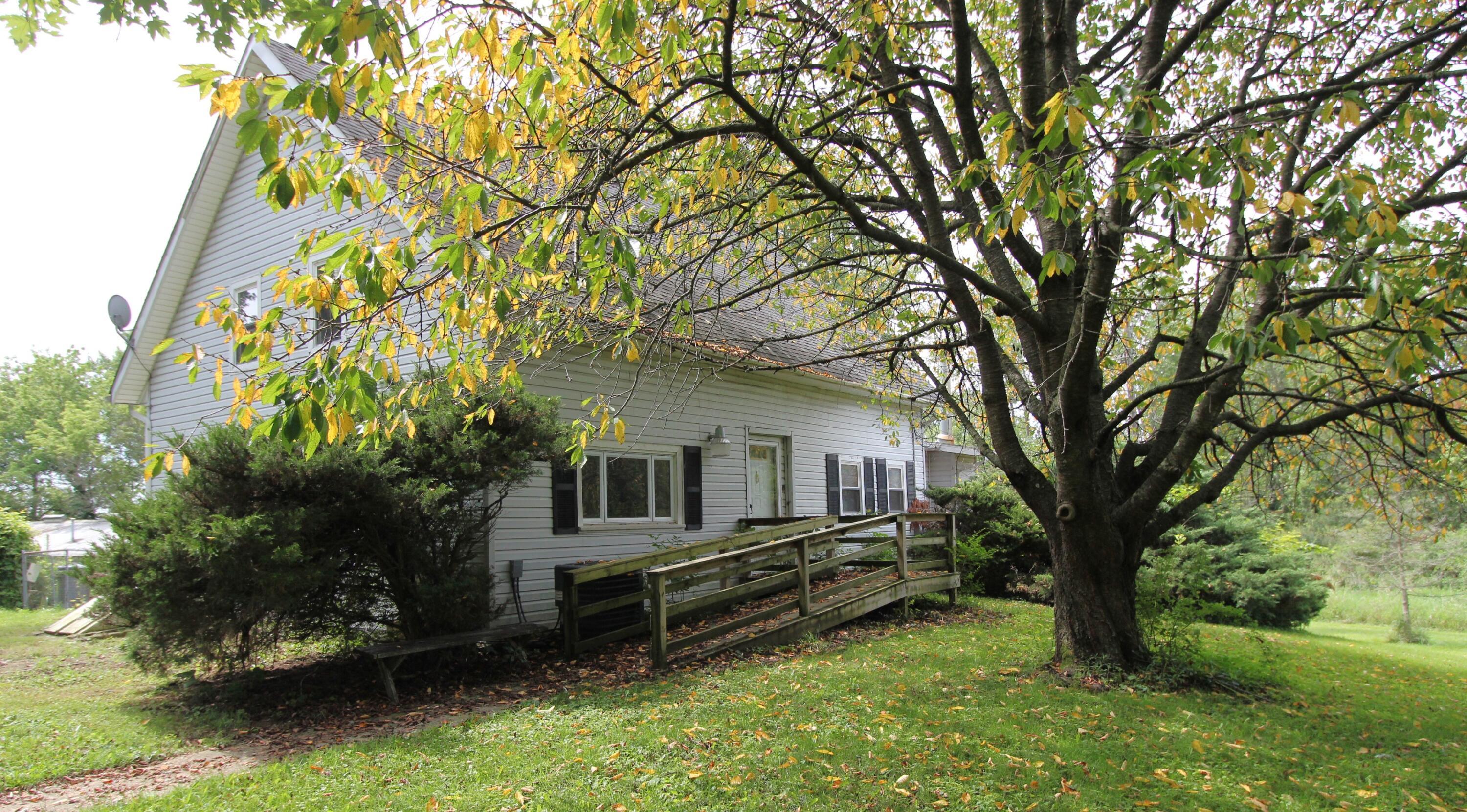5502 Columbus Road Property Photo 1