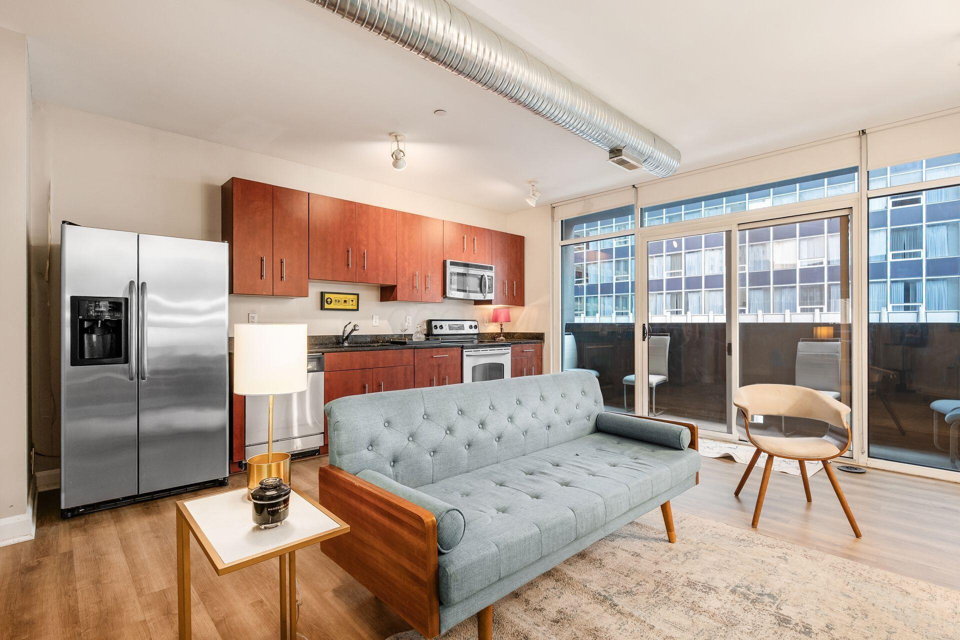 100 E Gay Street, 501 Property Photo 7