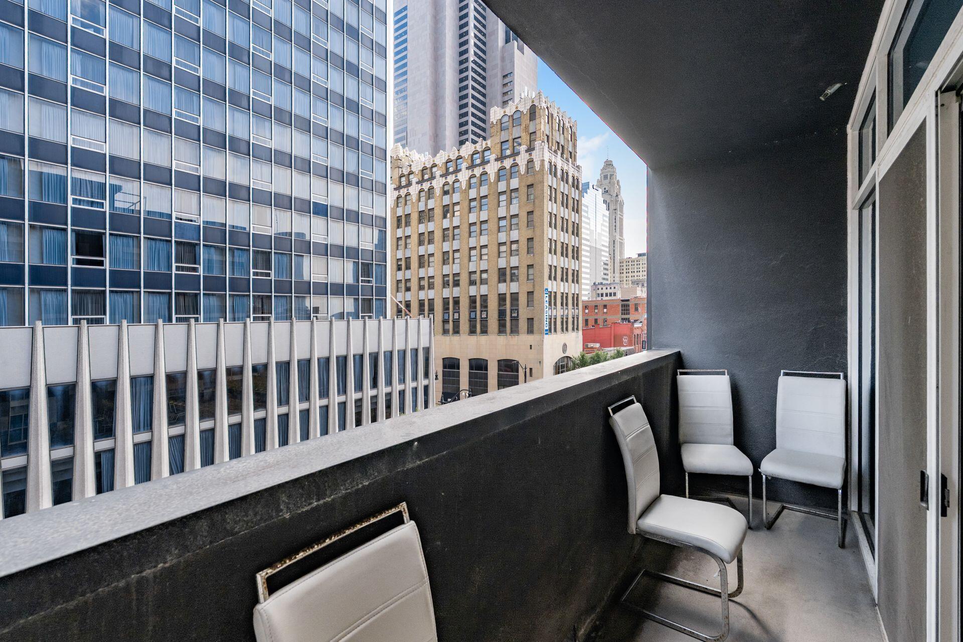 100 E Gay Street, 501 Property Photo 9