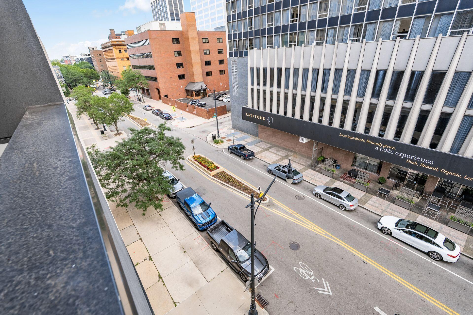 100 E Gay Street, 501 Property Photo 11