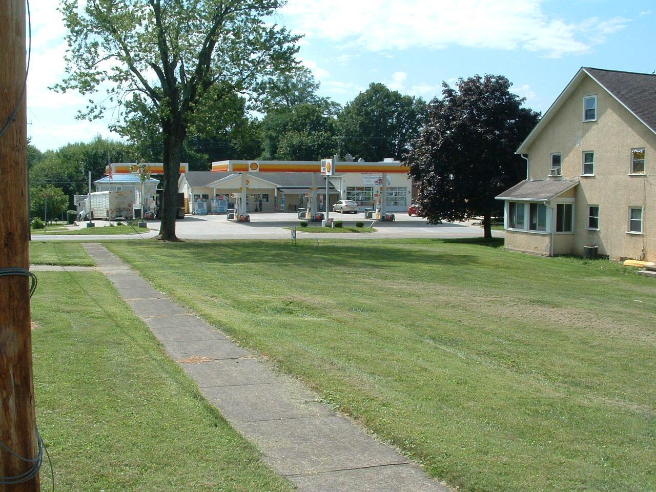 76 E Main Street Property Photo 9