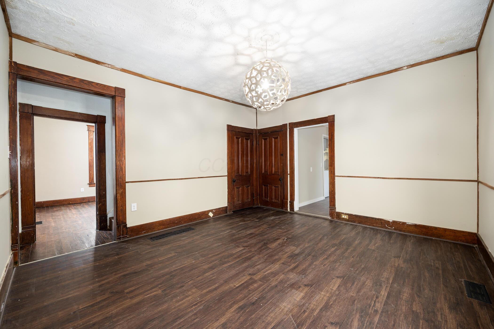 128 W Corwin Street Property Photo 10