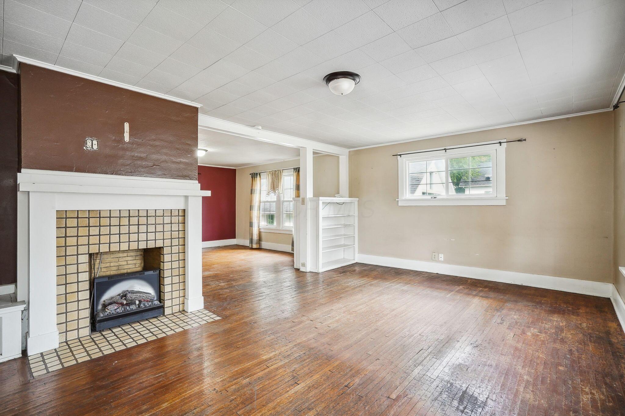 7682 E Main Street Property Photo 1