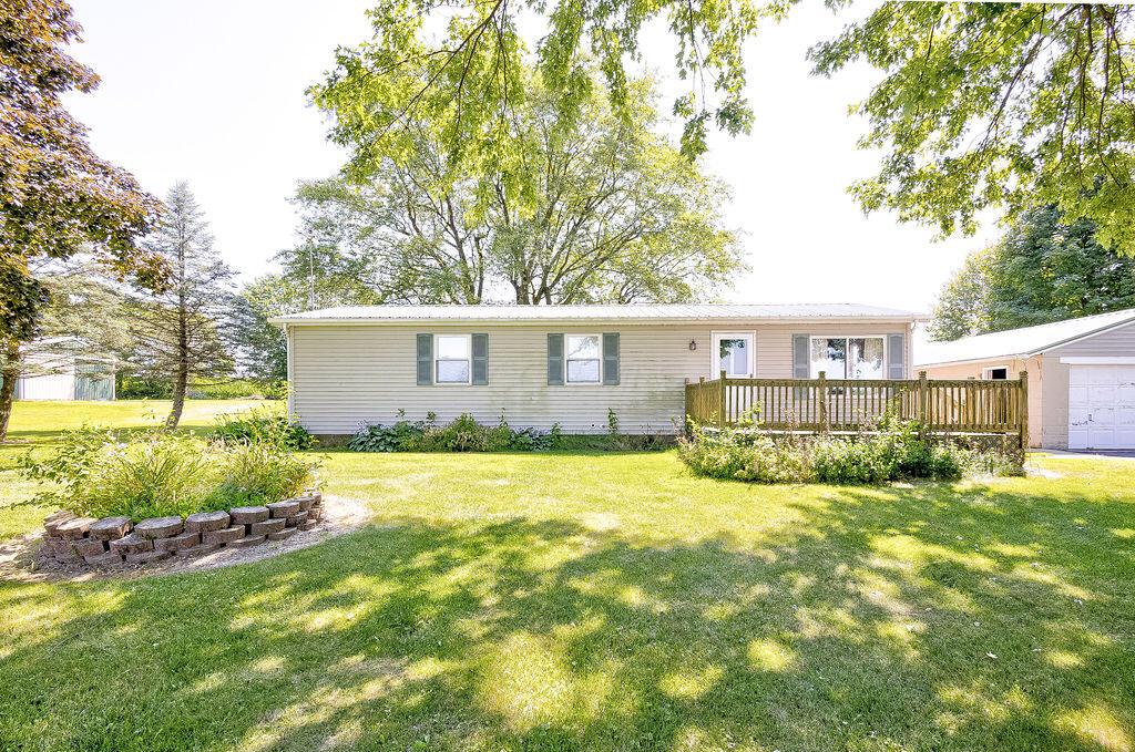 2260 Barnes Road Property Photo 1