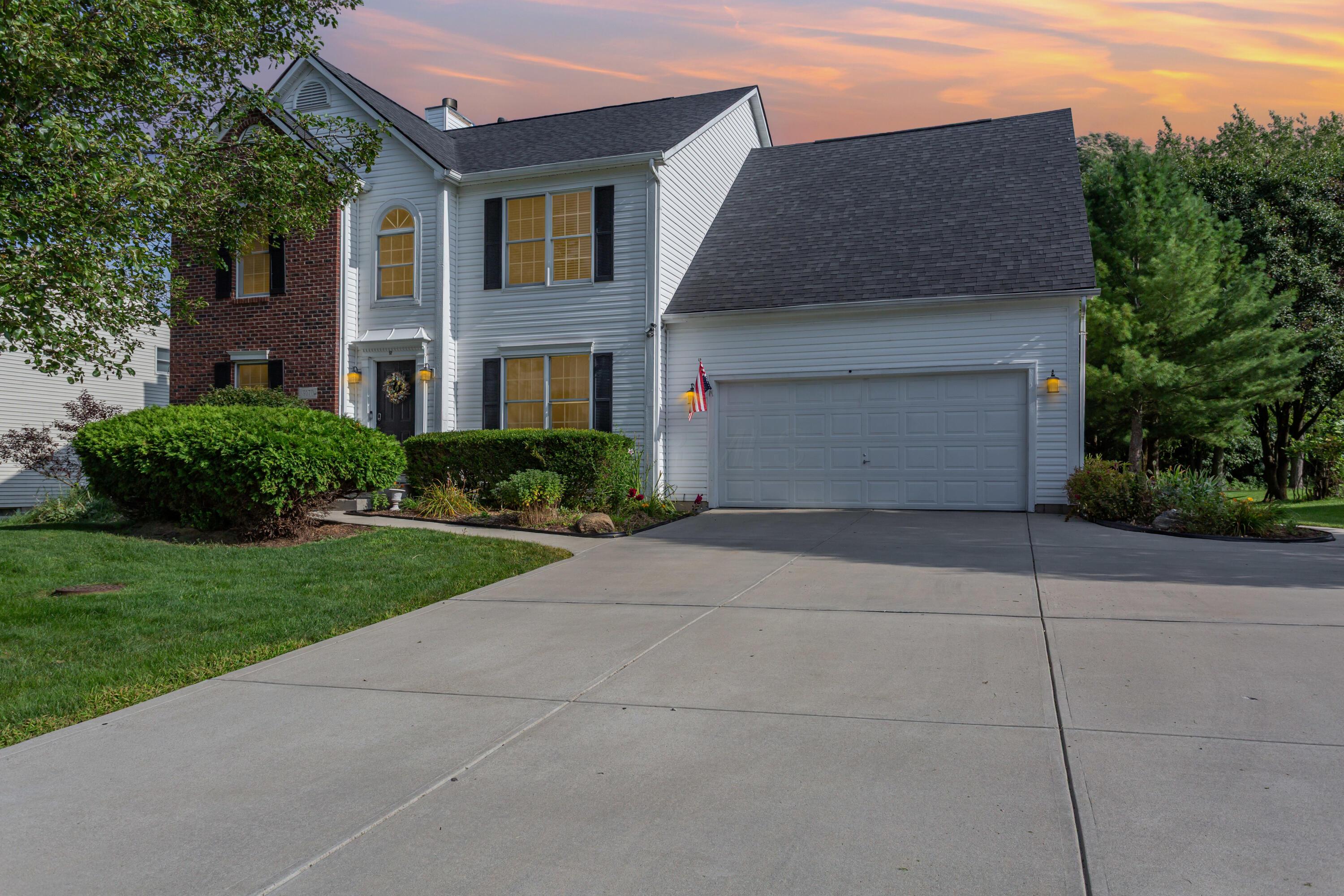9170 Bridle Terrace Property Photo 1