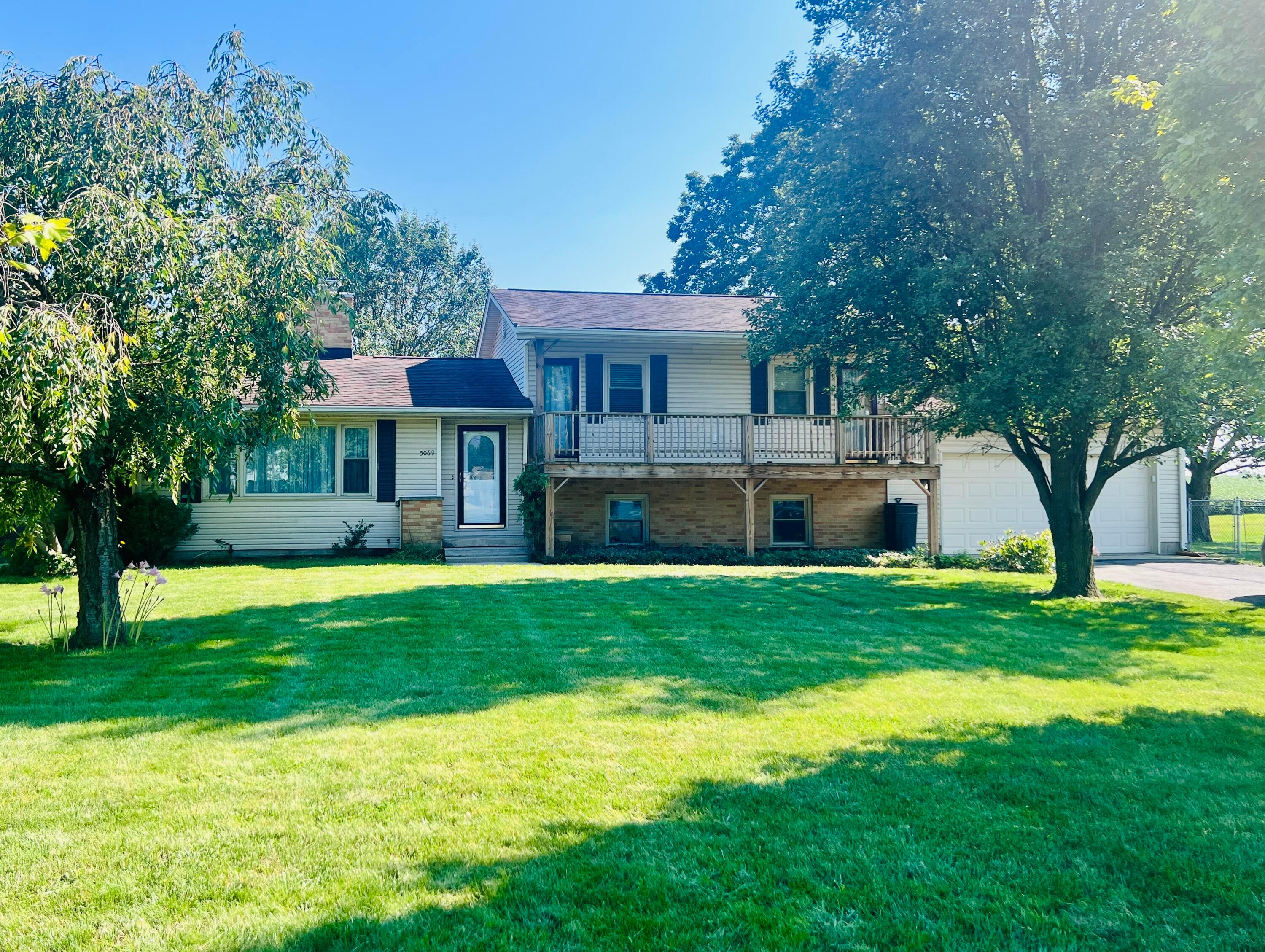5069 Ashville Road Property Photo 1