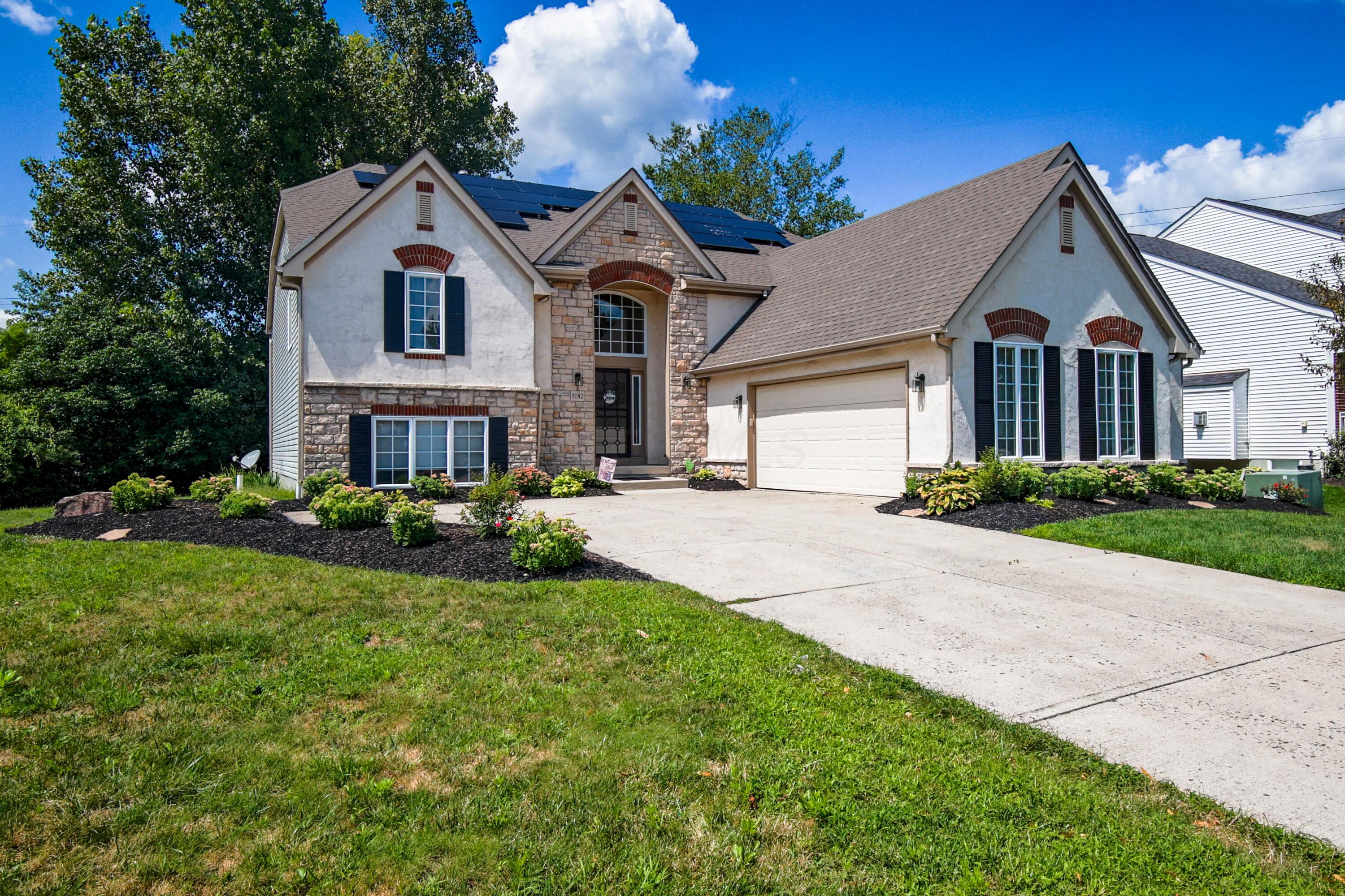 8142 Bellow Park Drive Property Photo 1