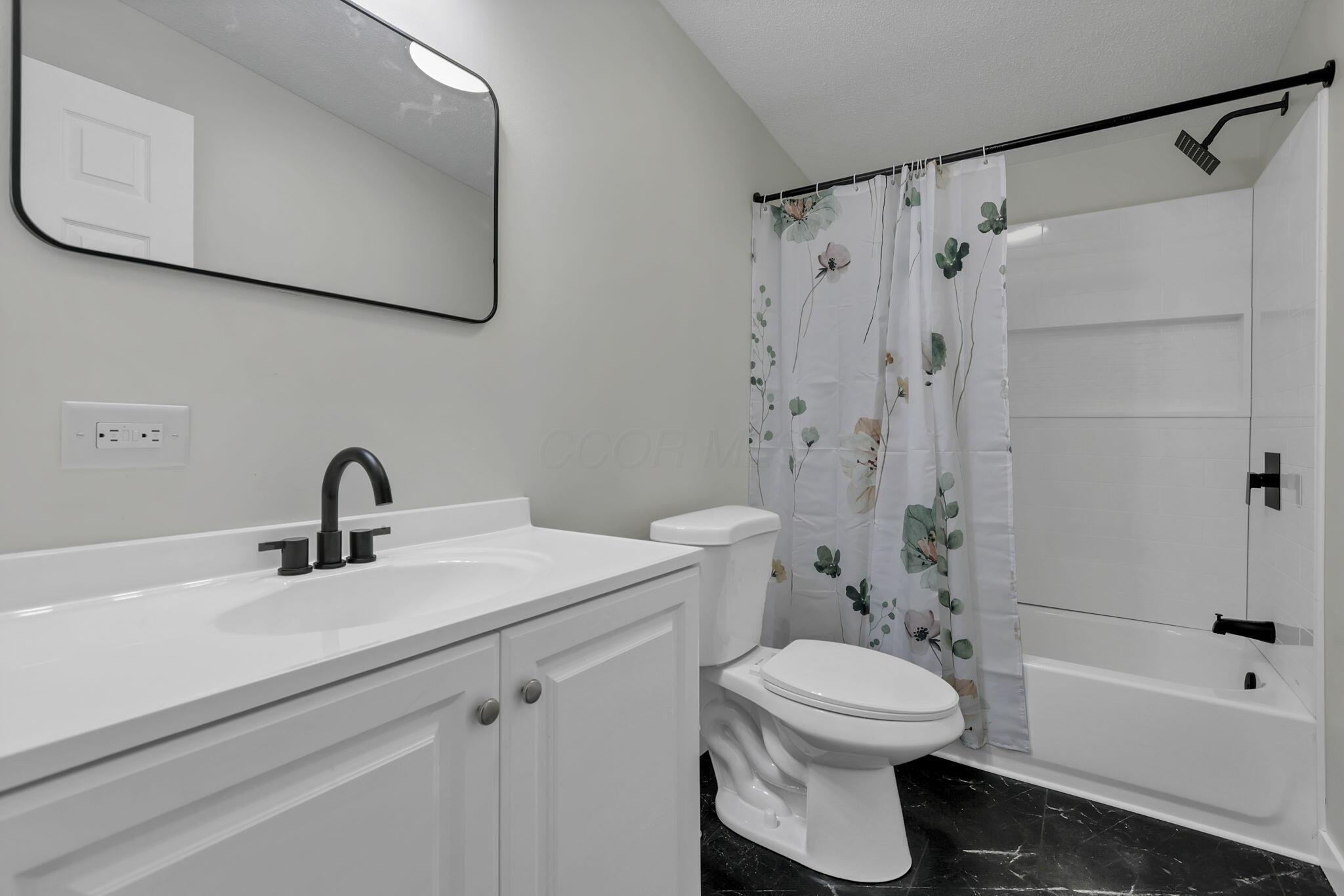 5475 Rush Creek Road Property Photo 23