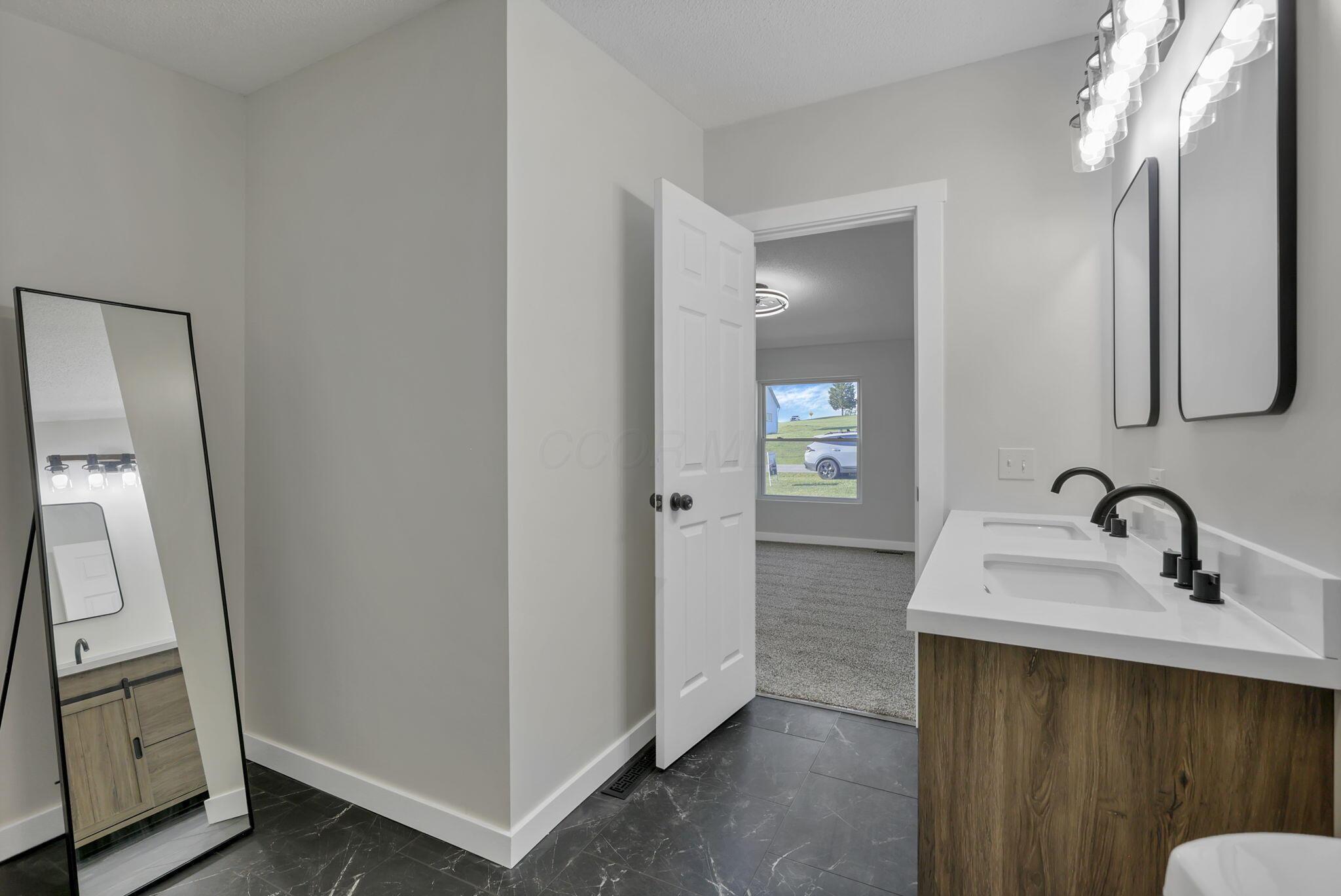 5475 Rush Creek Road Property Photo 28