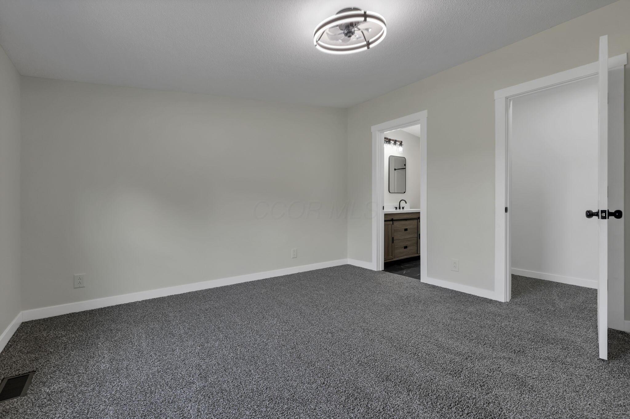 5475 Rush Creek Road Property Photo 30