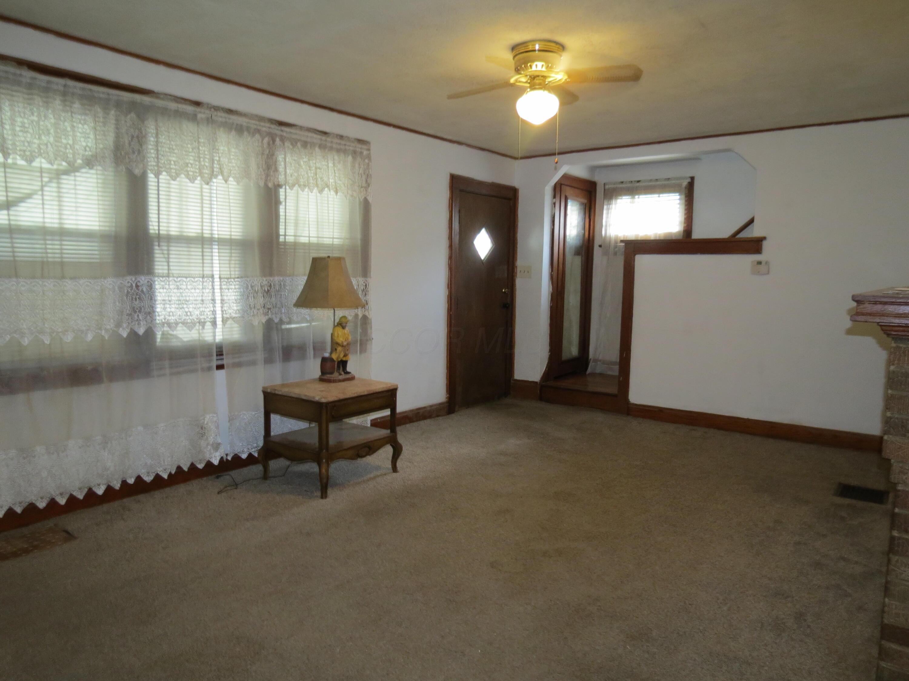 277 S Central Avenue Property Photo 6