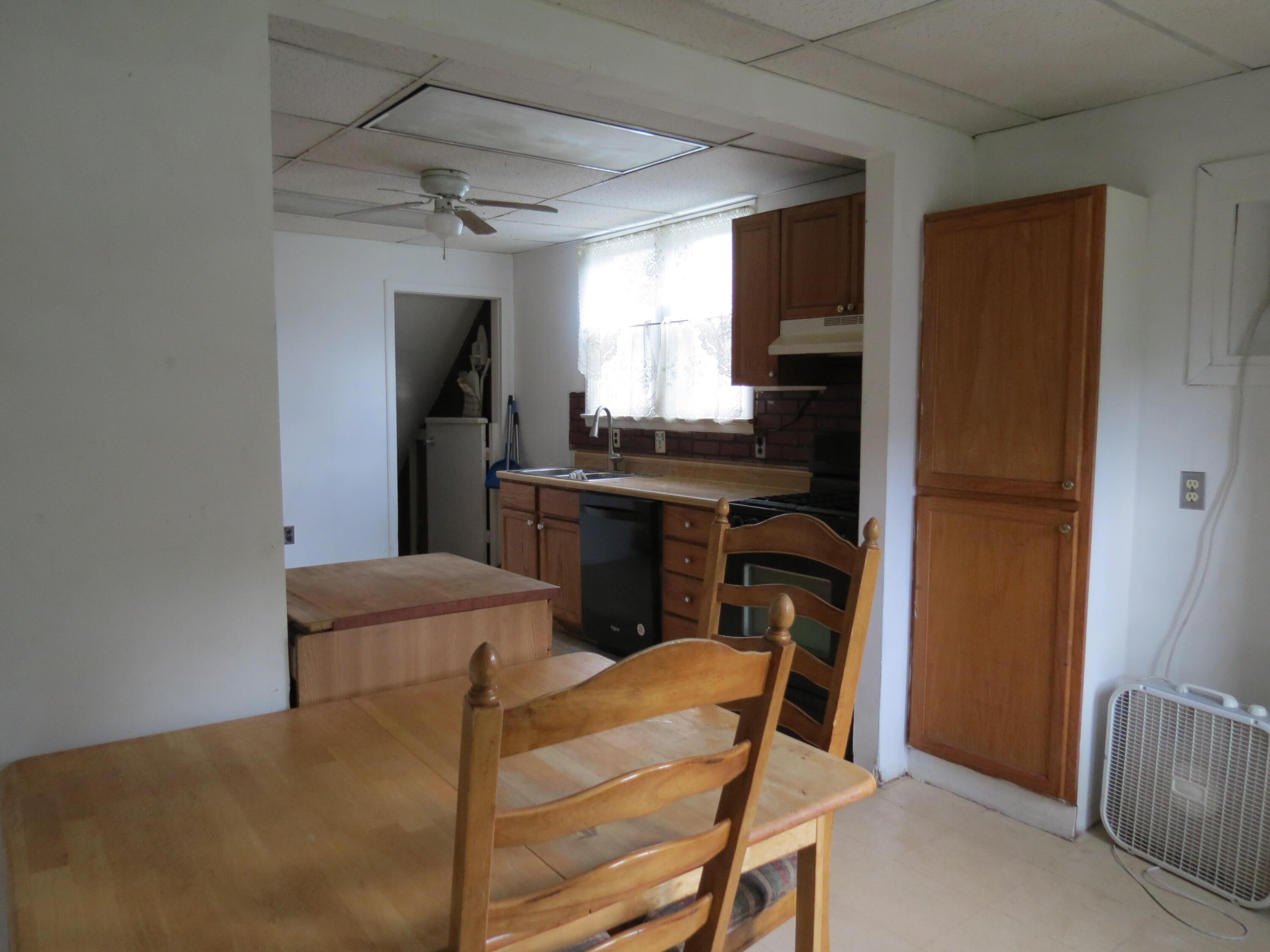 277 S Central Avenue Property Photo 18