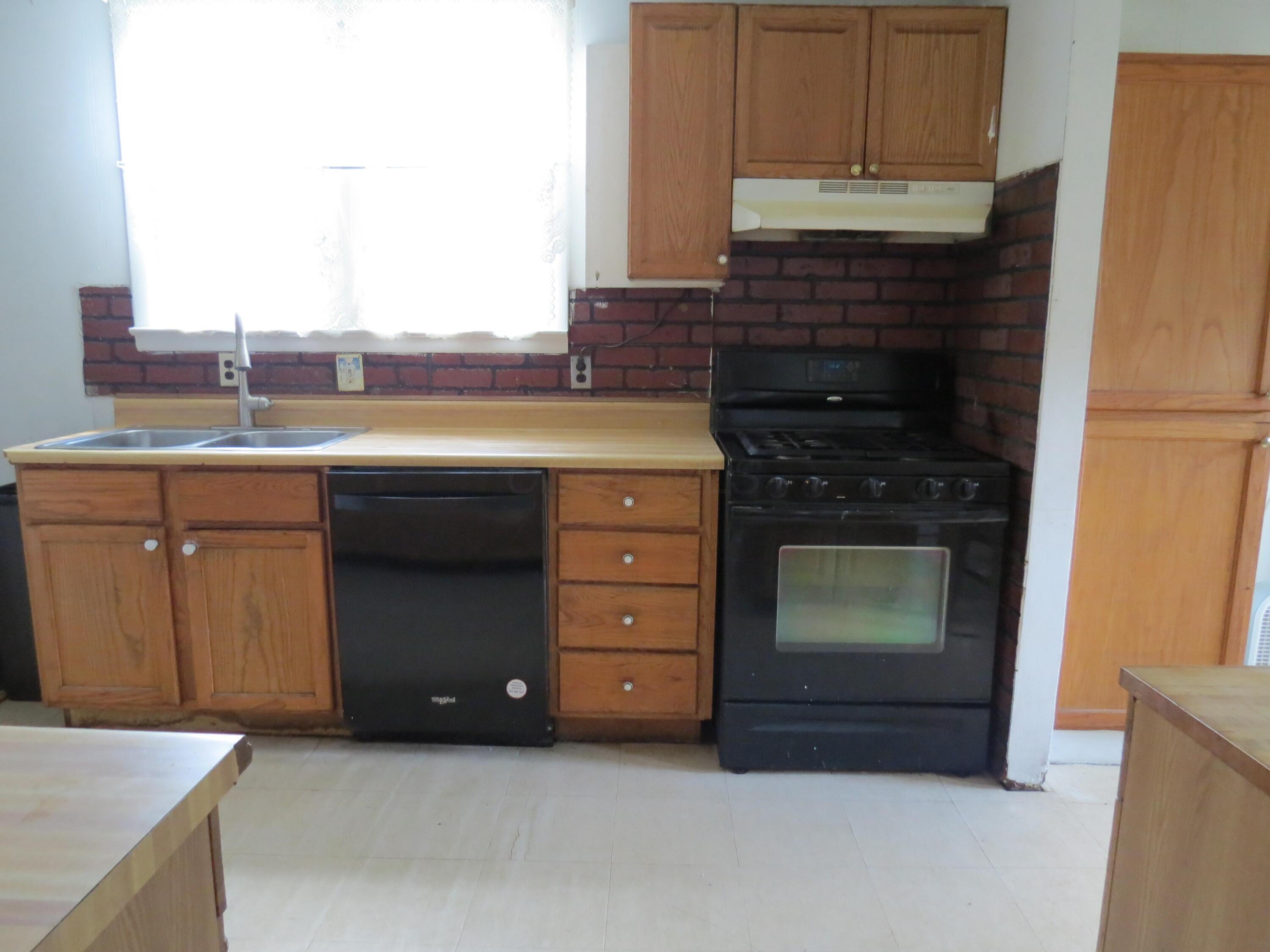 277 S Central Avenue Property Photo 21