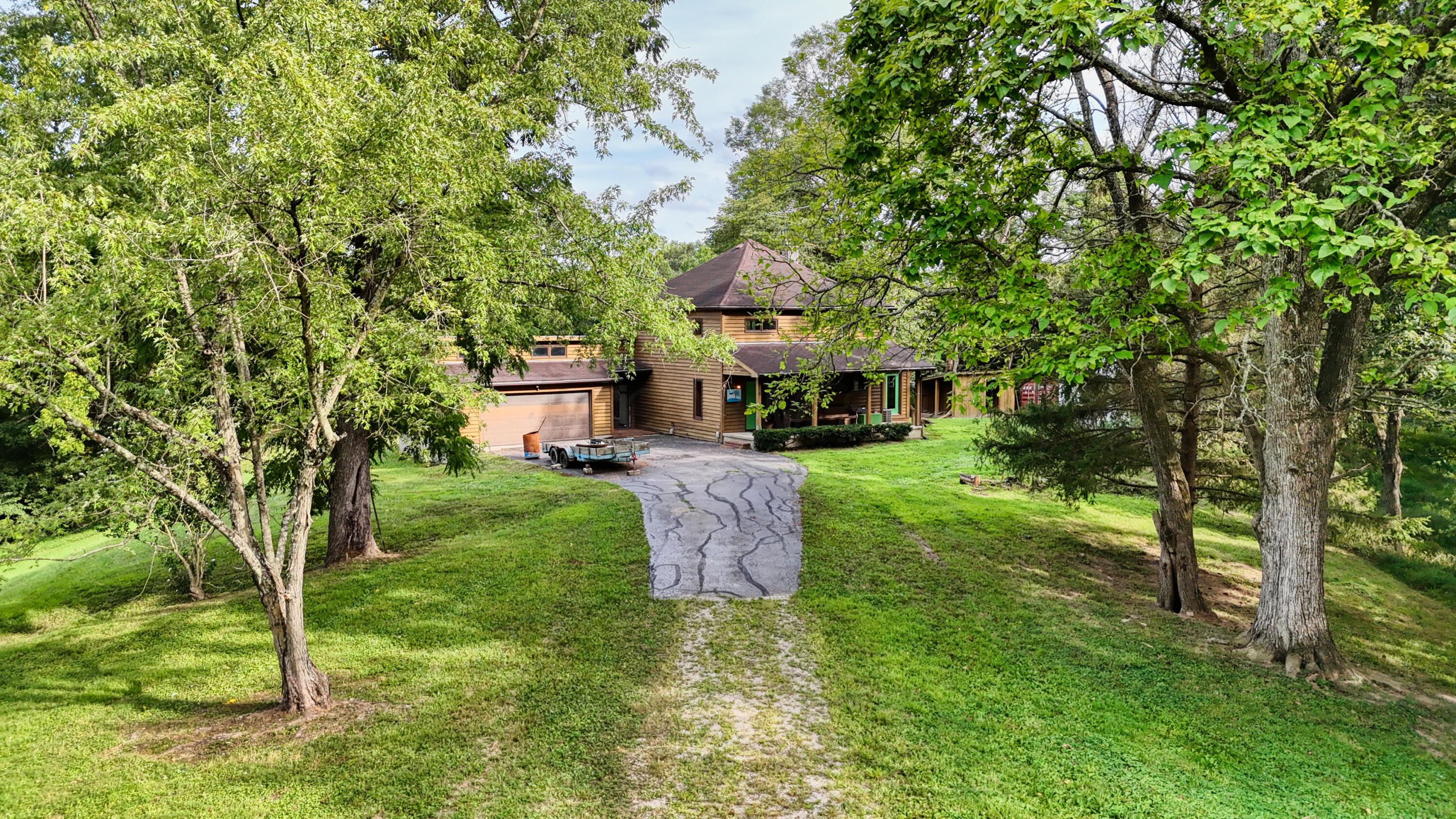 10271 Antle Orchard Road Property Photo 4