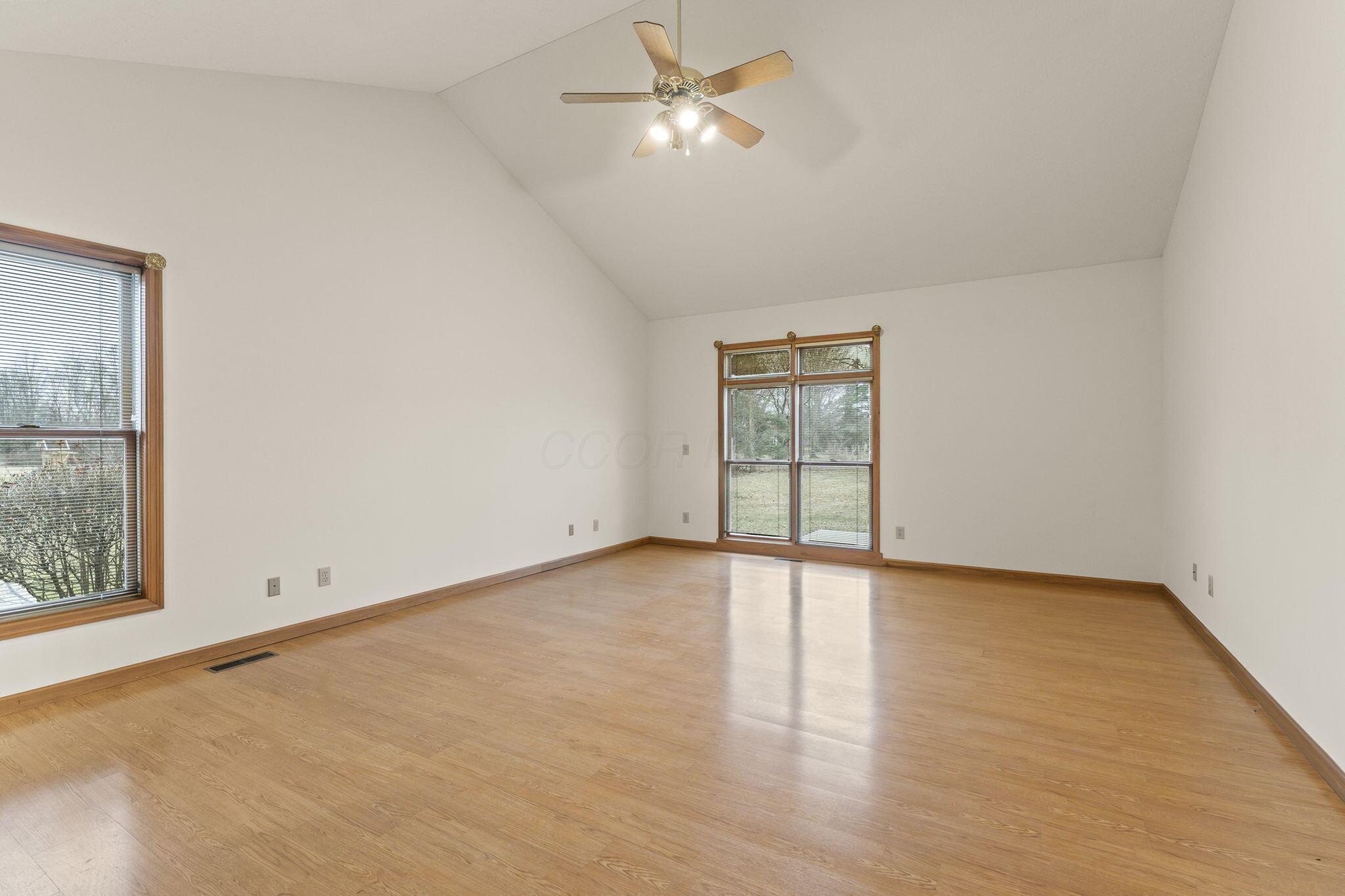 2690 Red Robin Way Property Photo 33