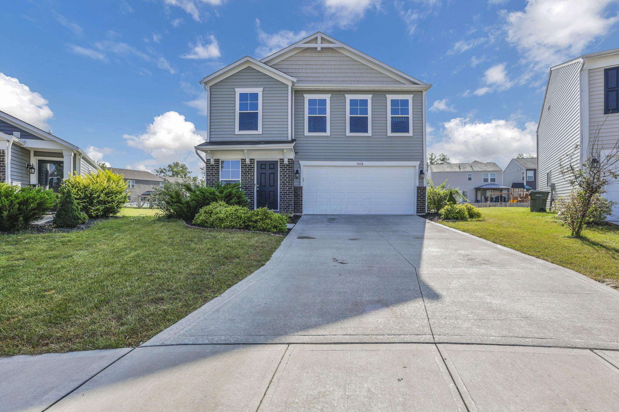 7490 Sugarbark Court Property Photo 1