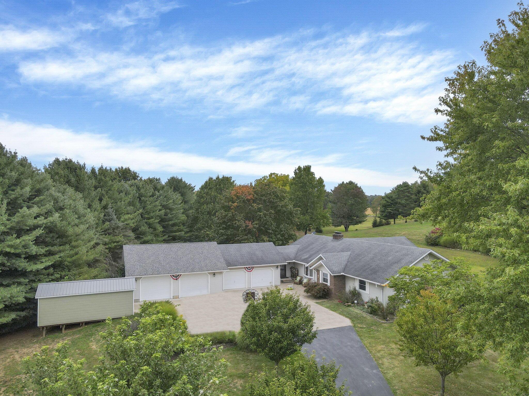 59 Squire Lane Property Photo 1