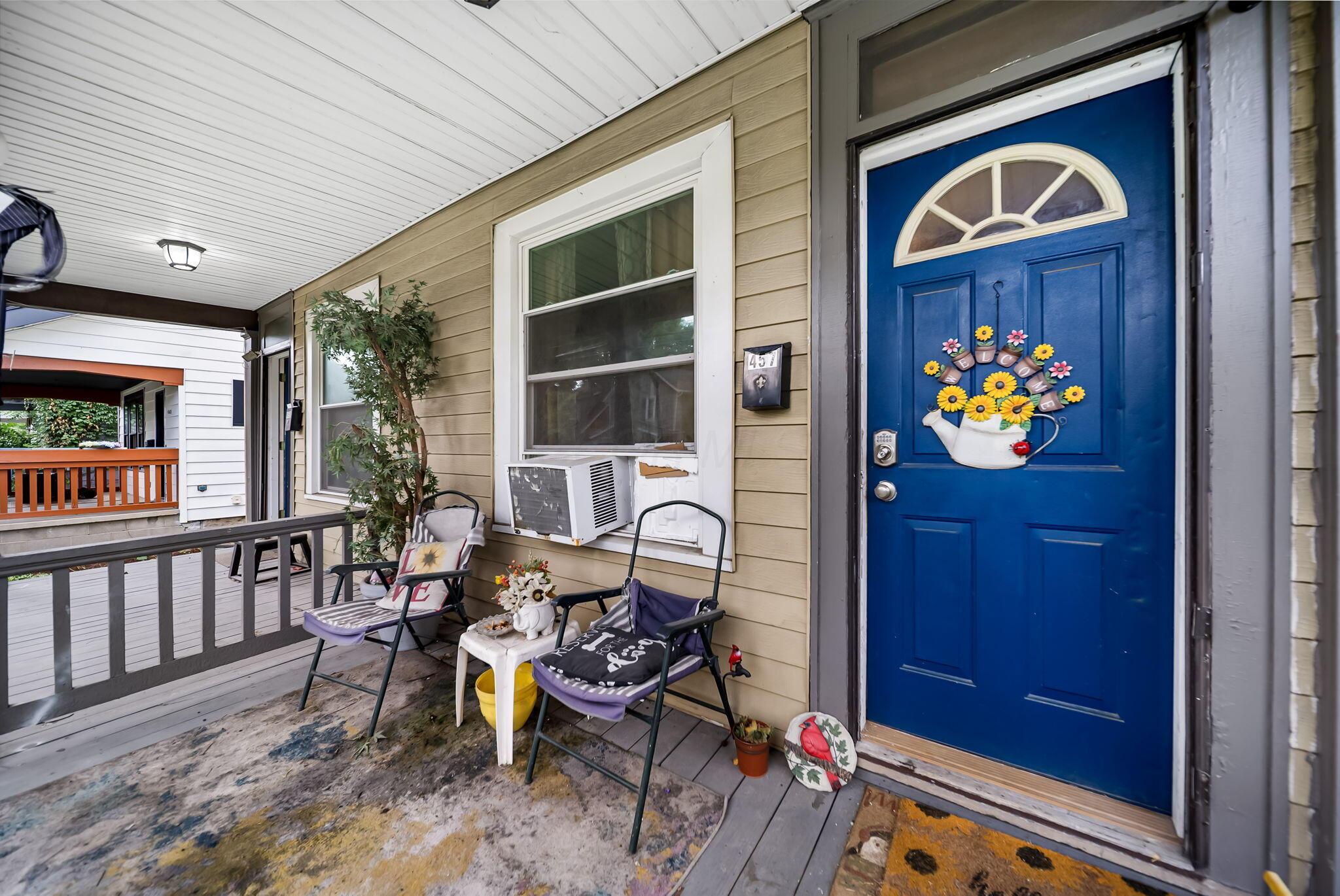 457 E Woodrow Avenue Property Photo 4