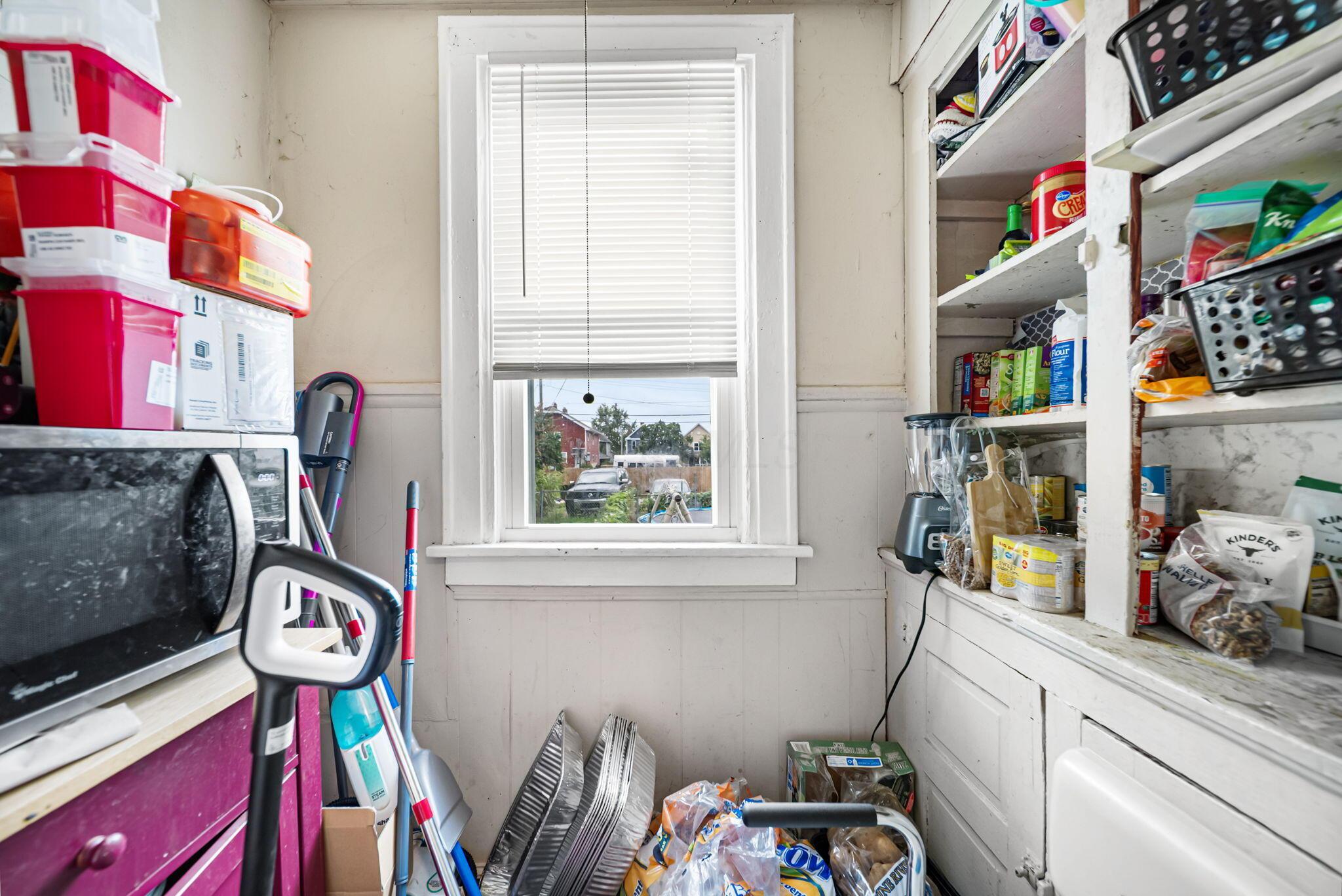 457 E Woodrow Avenue Property Photo 19