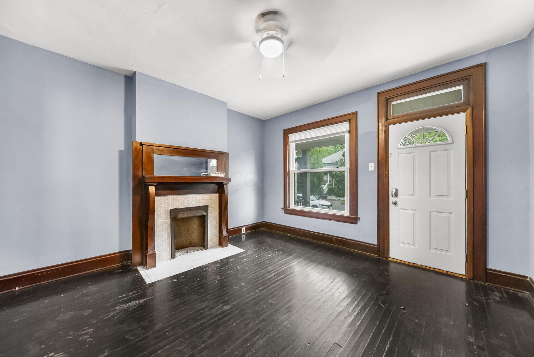 457 E Woodrow Avenue Property Photo 30