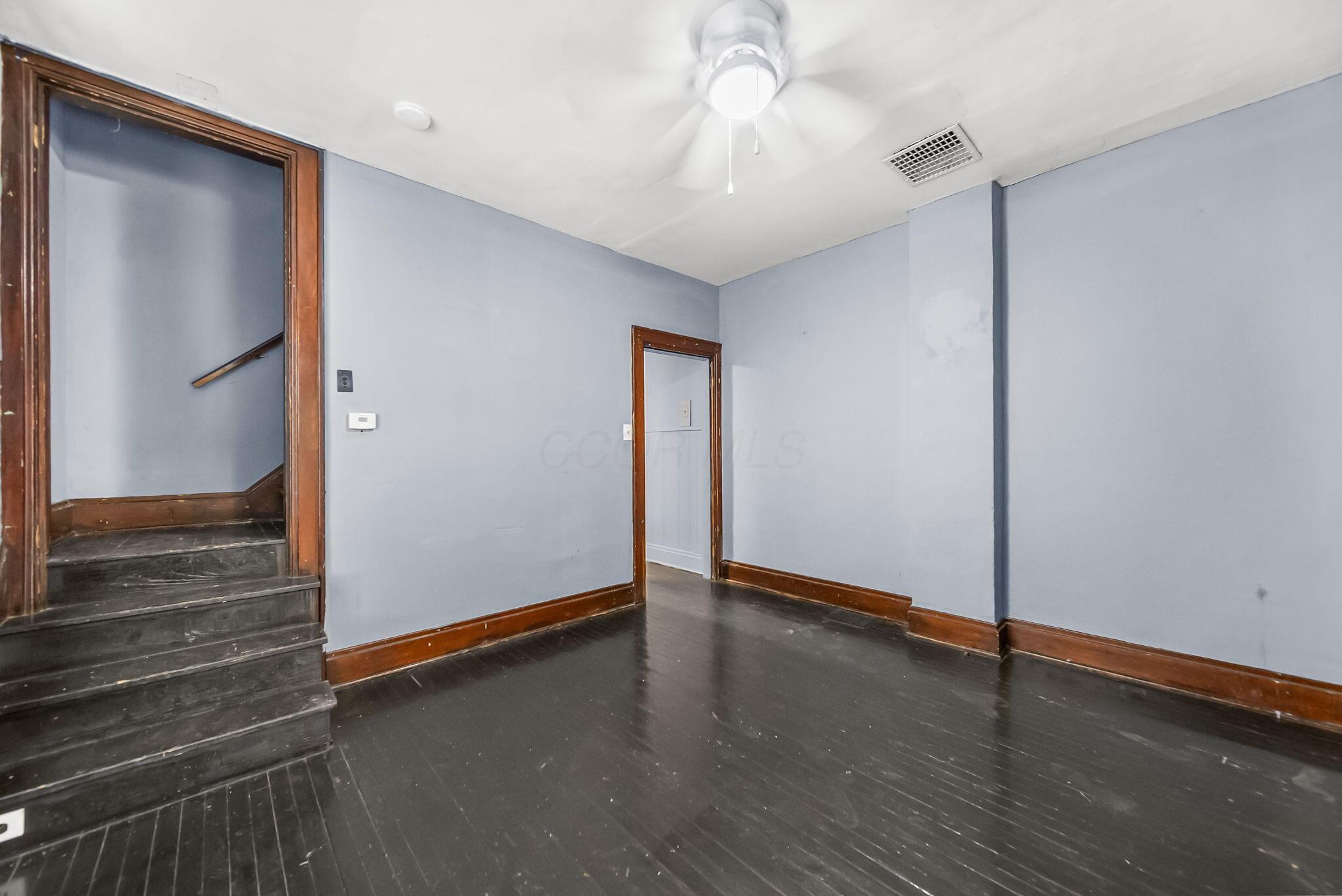 457 E Woodrow Avenue Property Photo 33