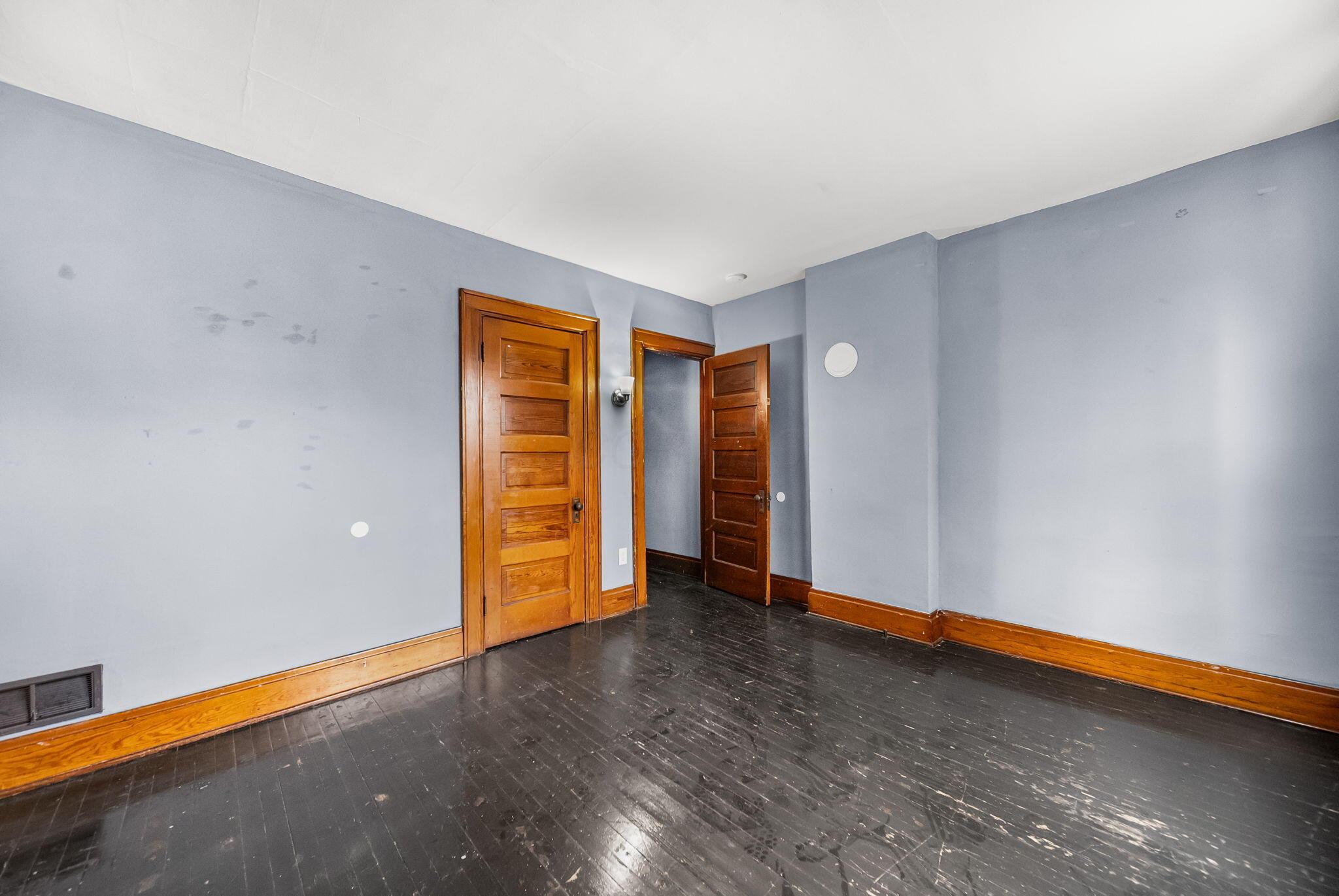 457 E Woodrow Avenue Property Photo 47