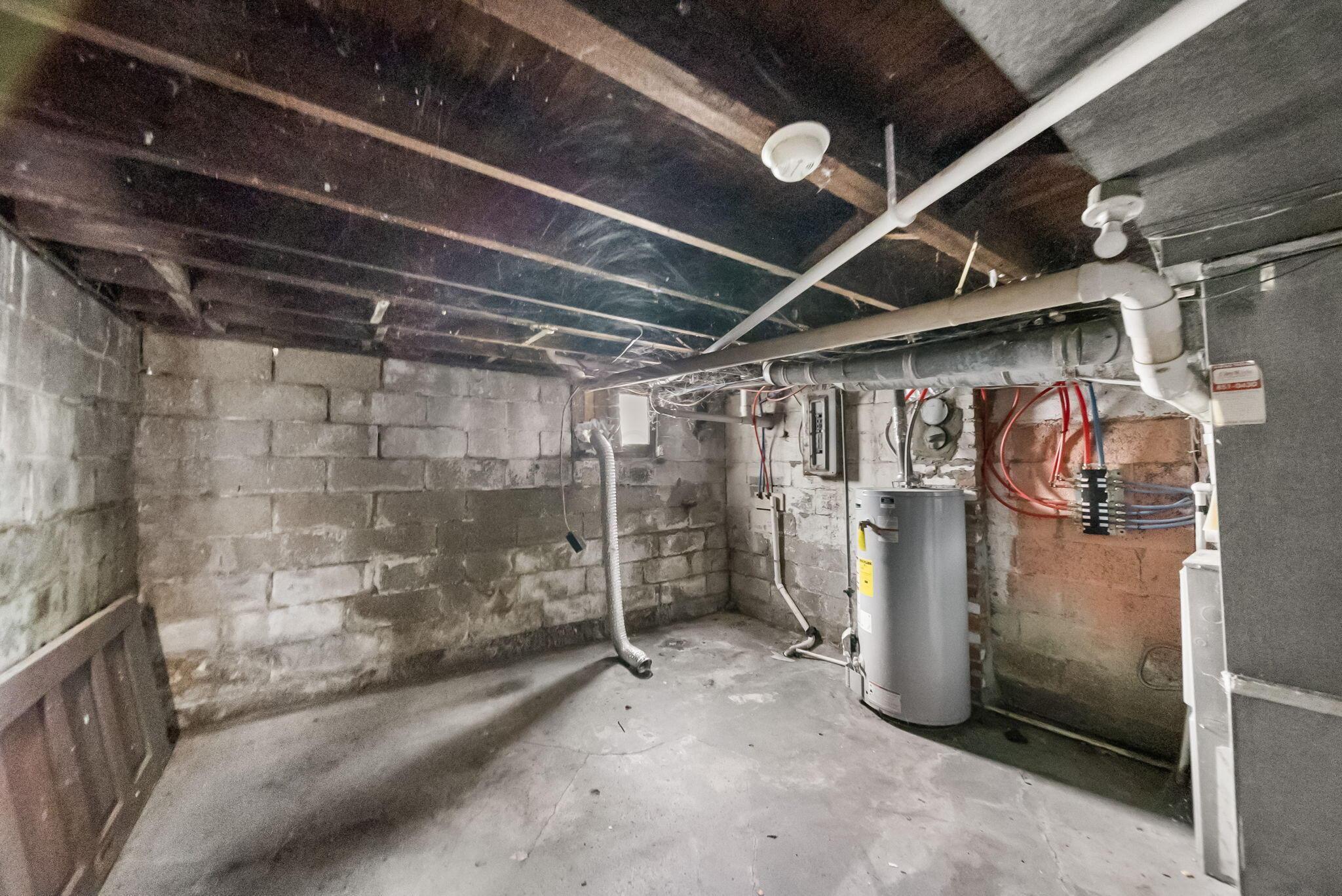457 E Woodrow Avenue Property Photo 49