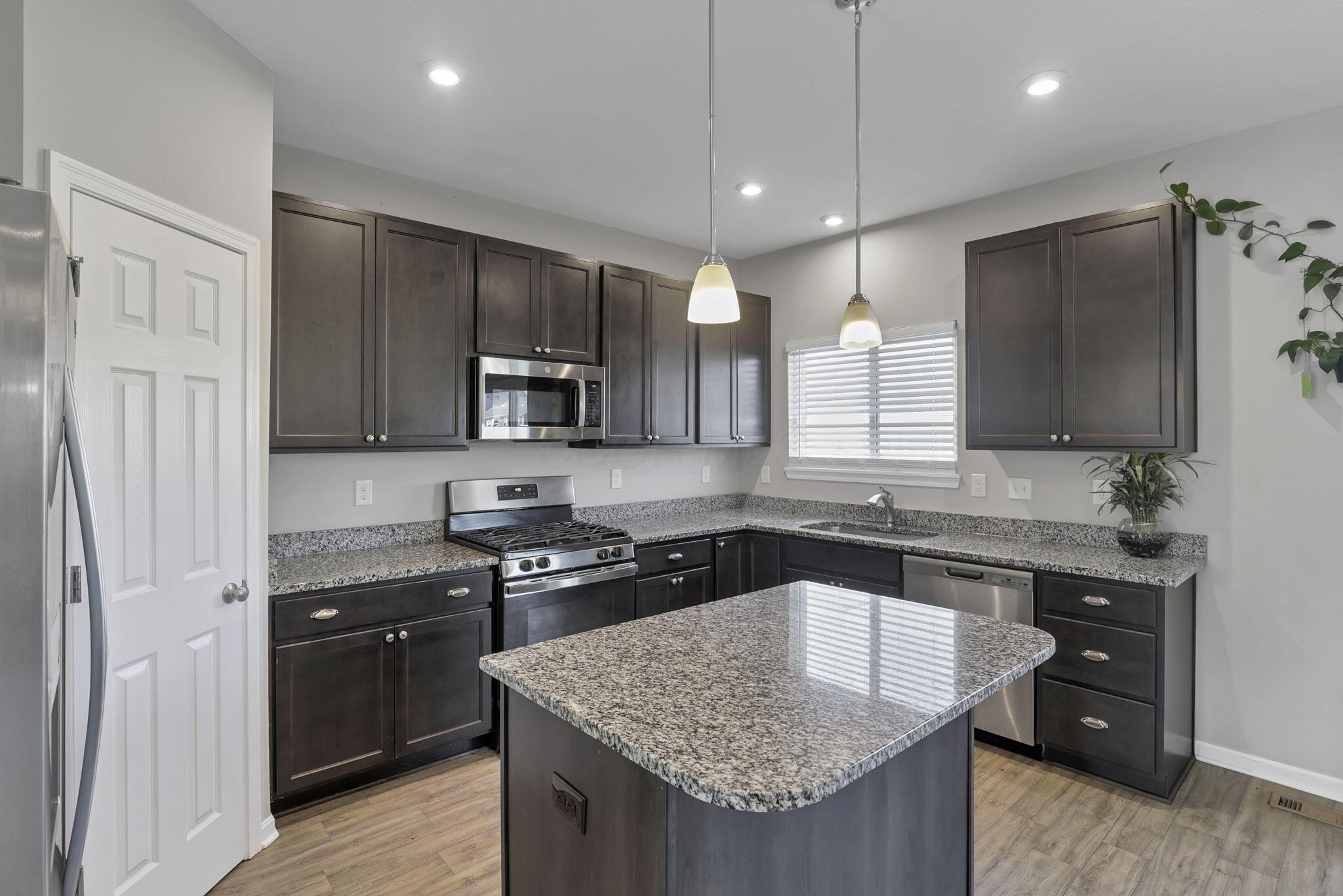 7362 Bromfield Drive Property Photo 14