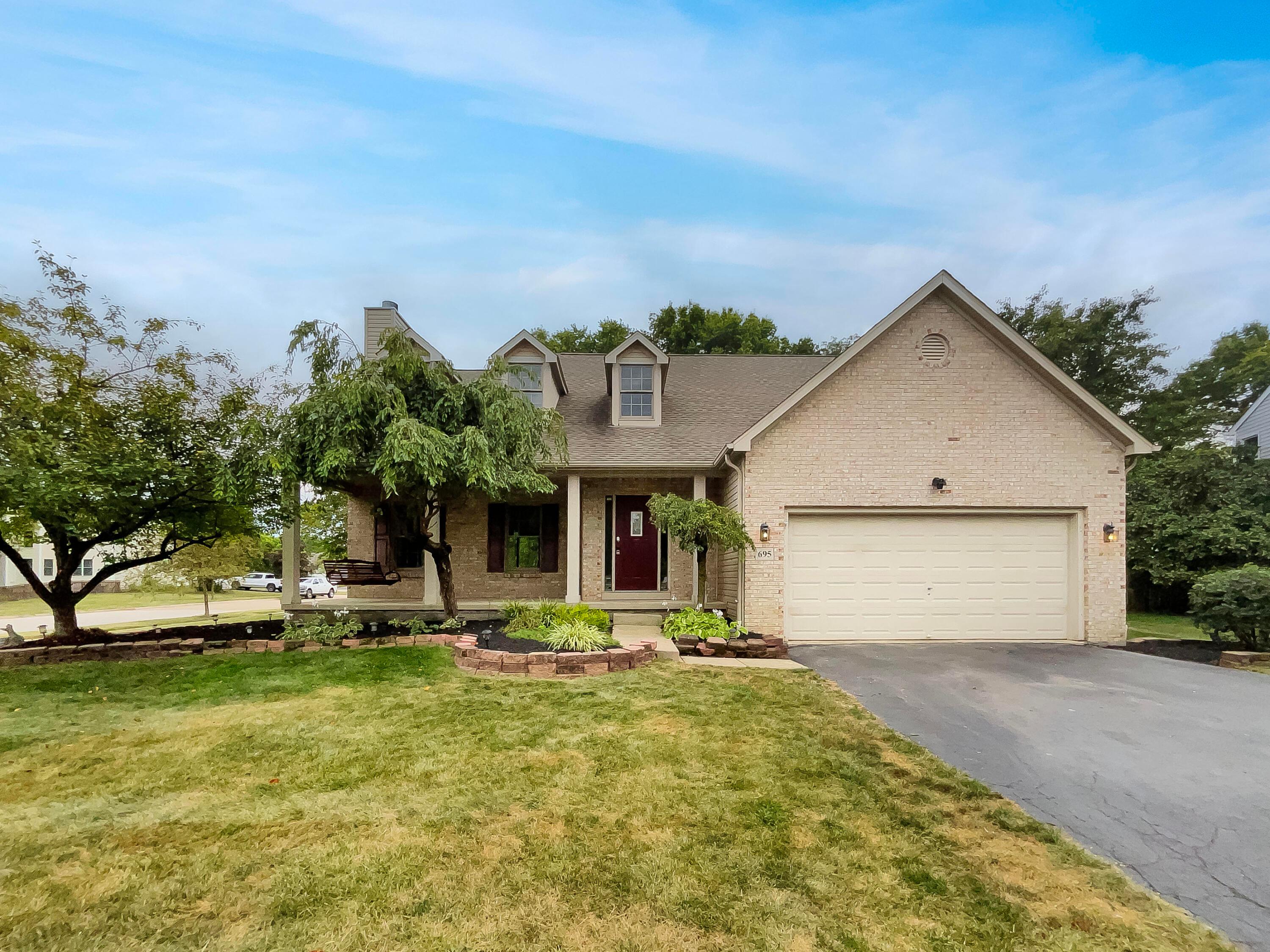 695 Hennigans Grove Road Property Photo 1