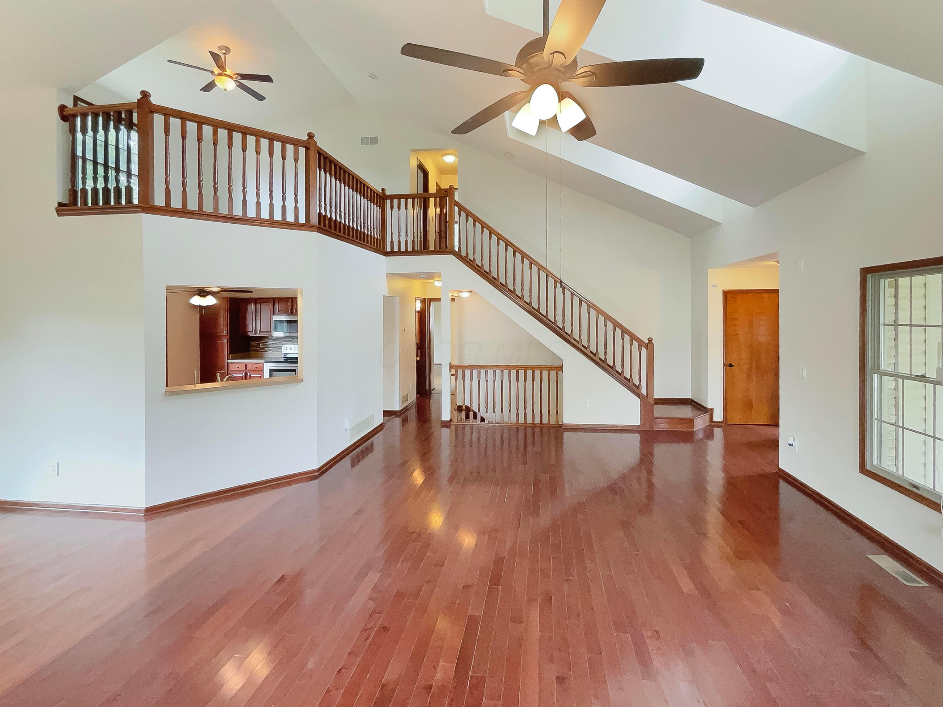 695 Hennigans Grove Road Property Photo 3