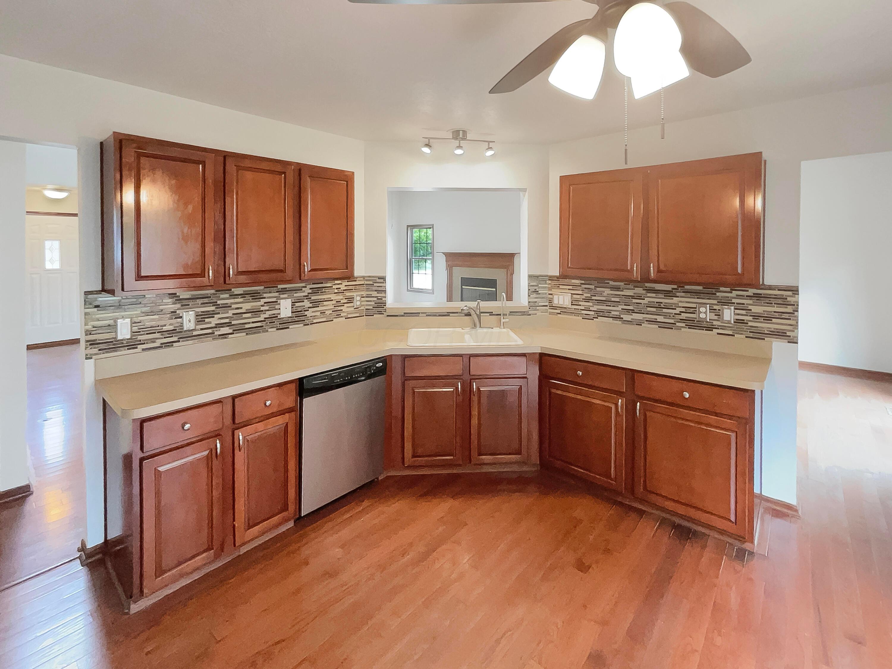 695 Hennigans Grove Road Property Photo 12