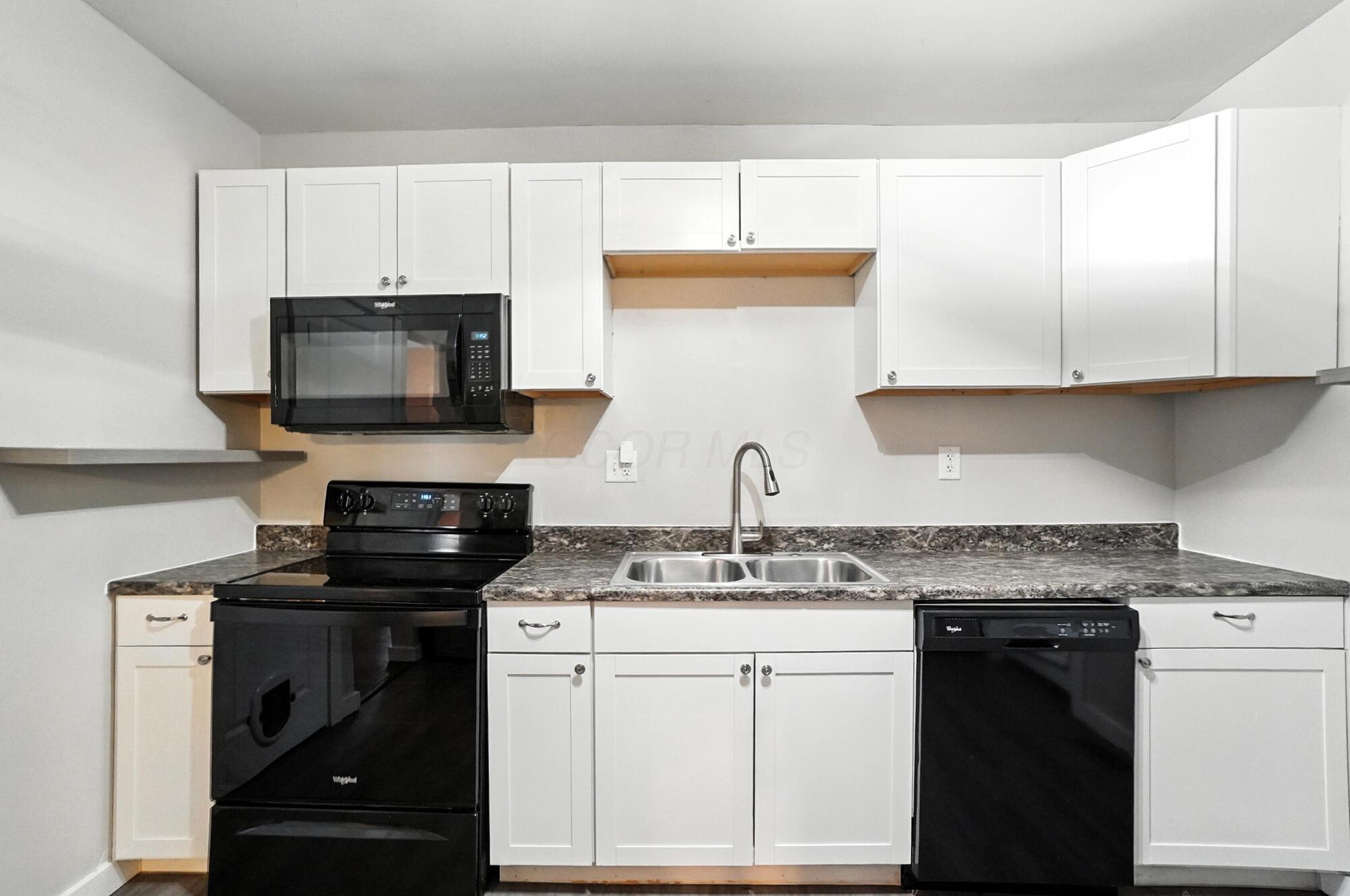 33 S Princeton Avenue Property Photo 13