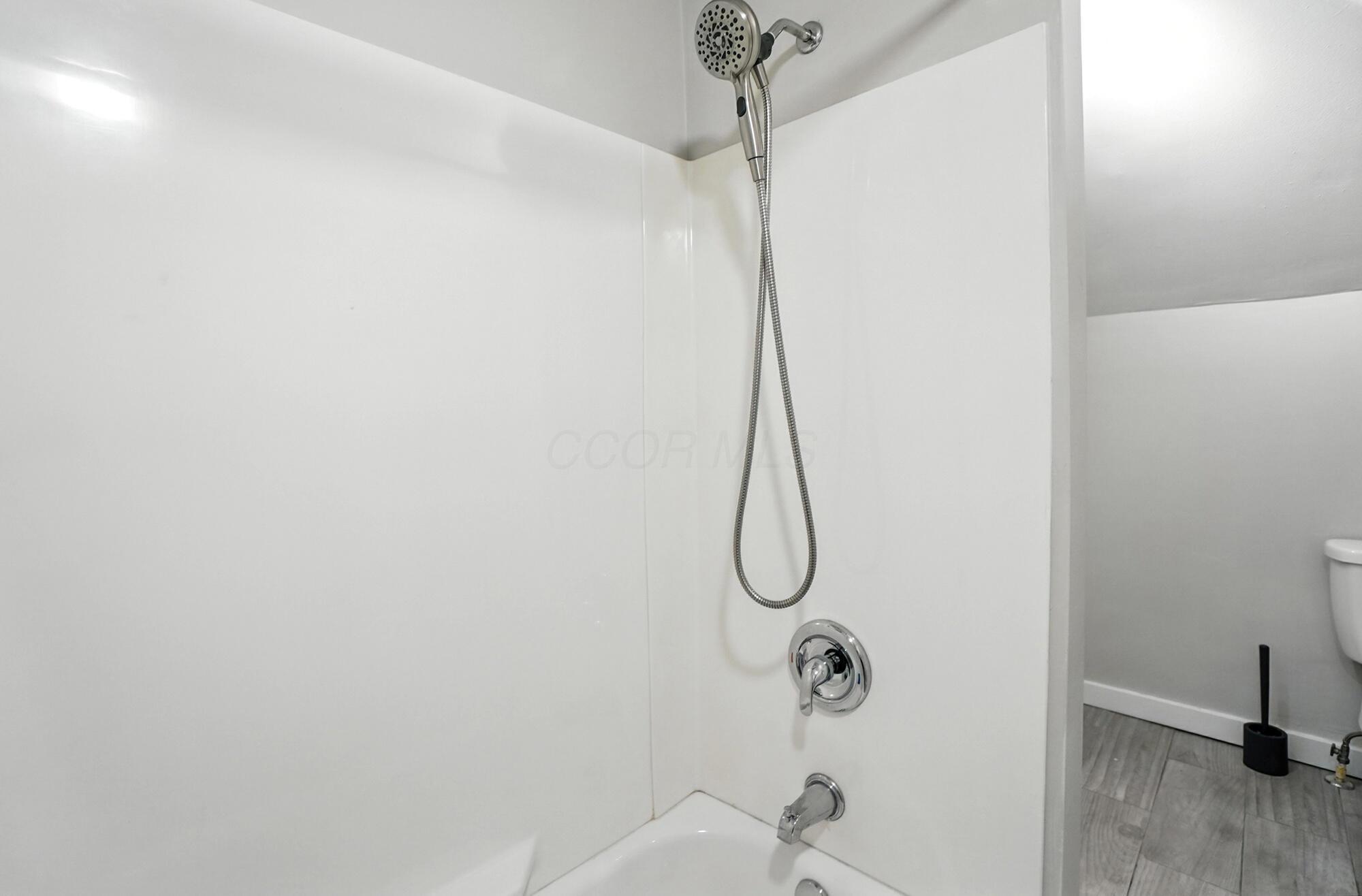 33 S Princeton Avenue Property Photo 27