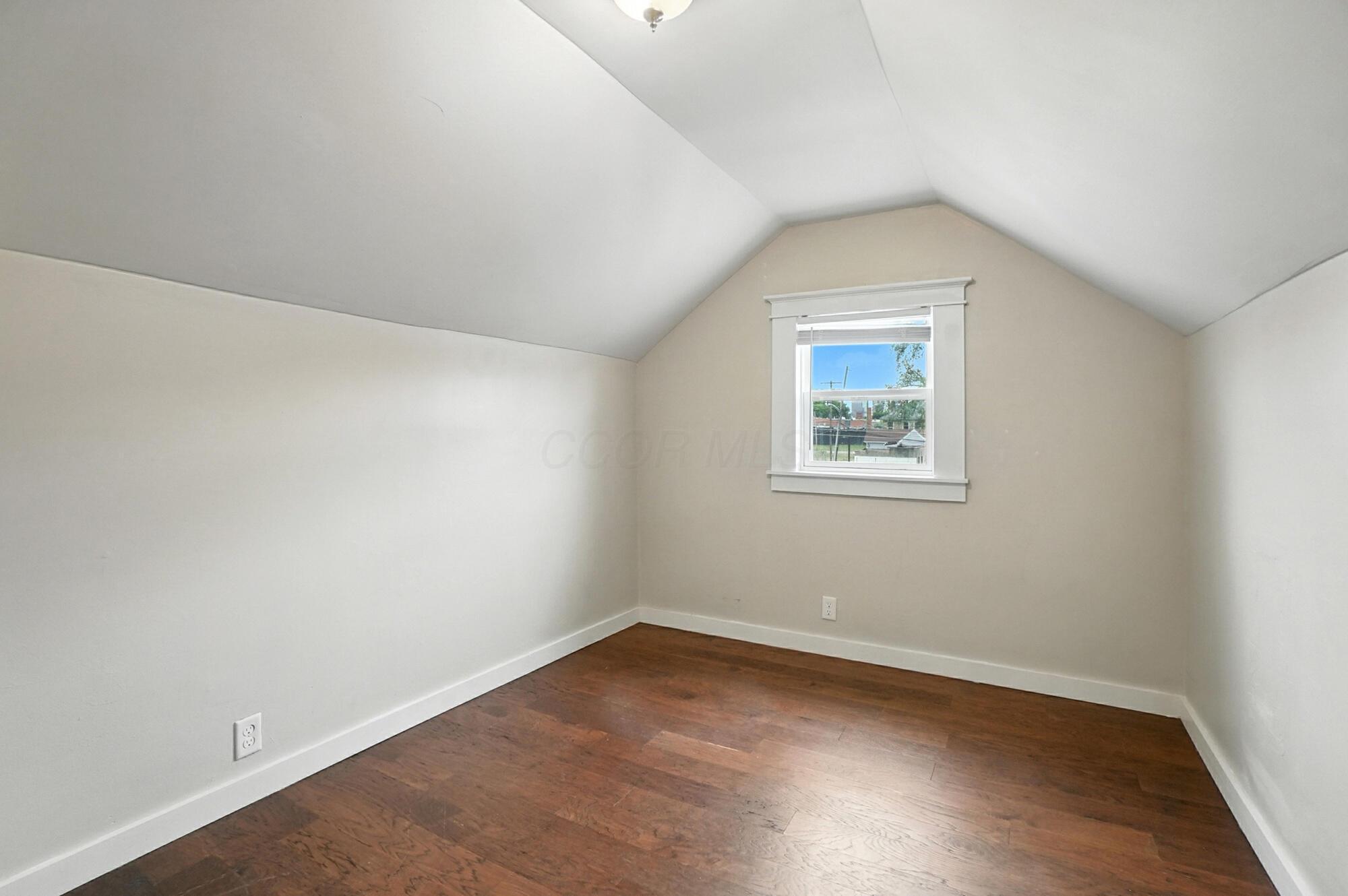 33 S Princeton Avenue Property Photo 28