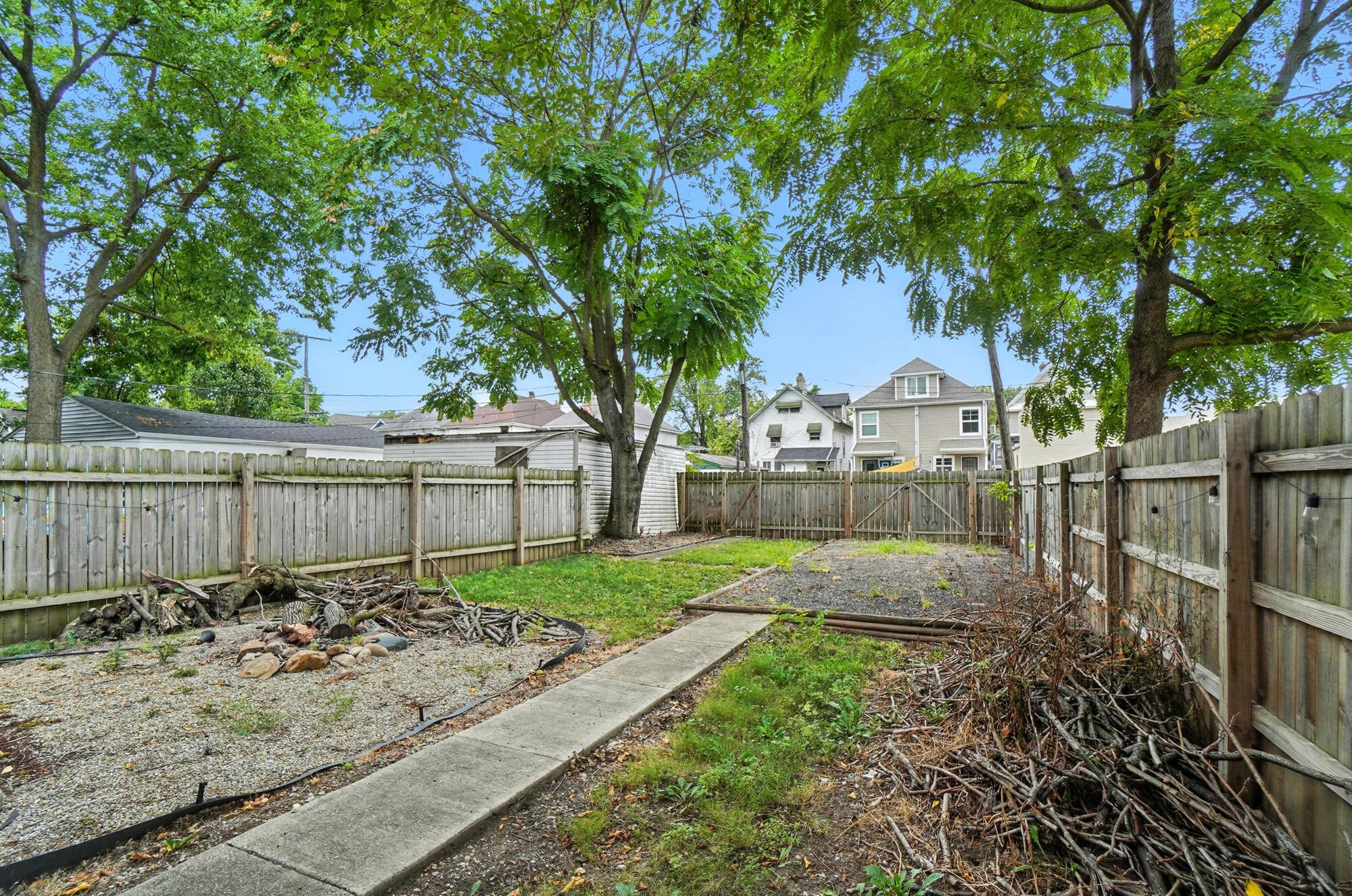 33 S Princeton Avenue Property Photo 34