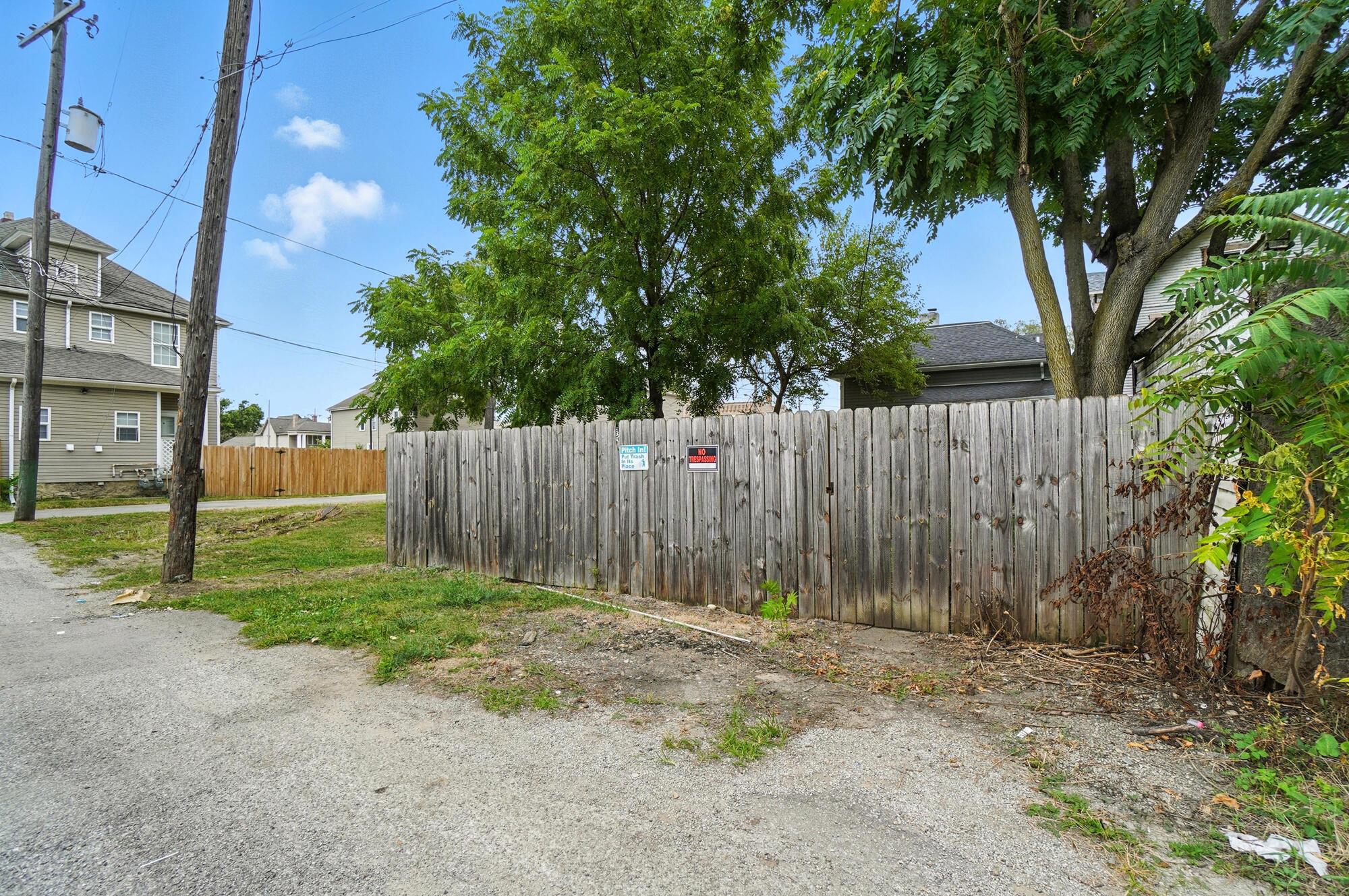 33 S Princeton Avenue Property Photo 35