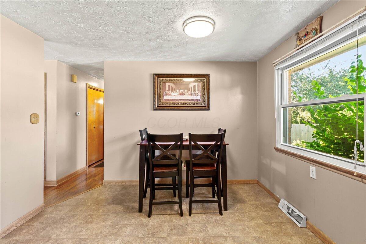 1200 Erie Street Property Photo 10