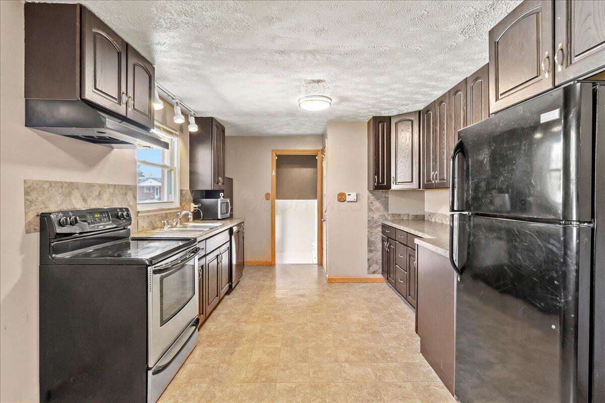 1200 Erie Street Property Photo 11