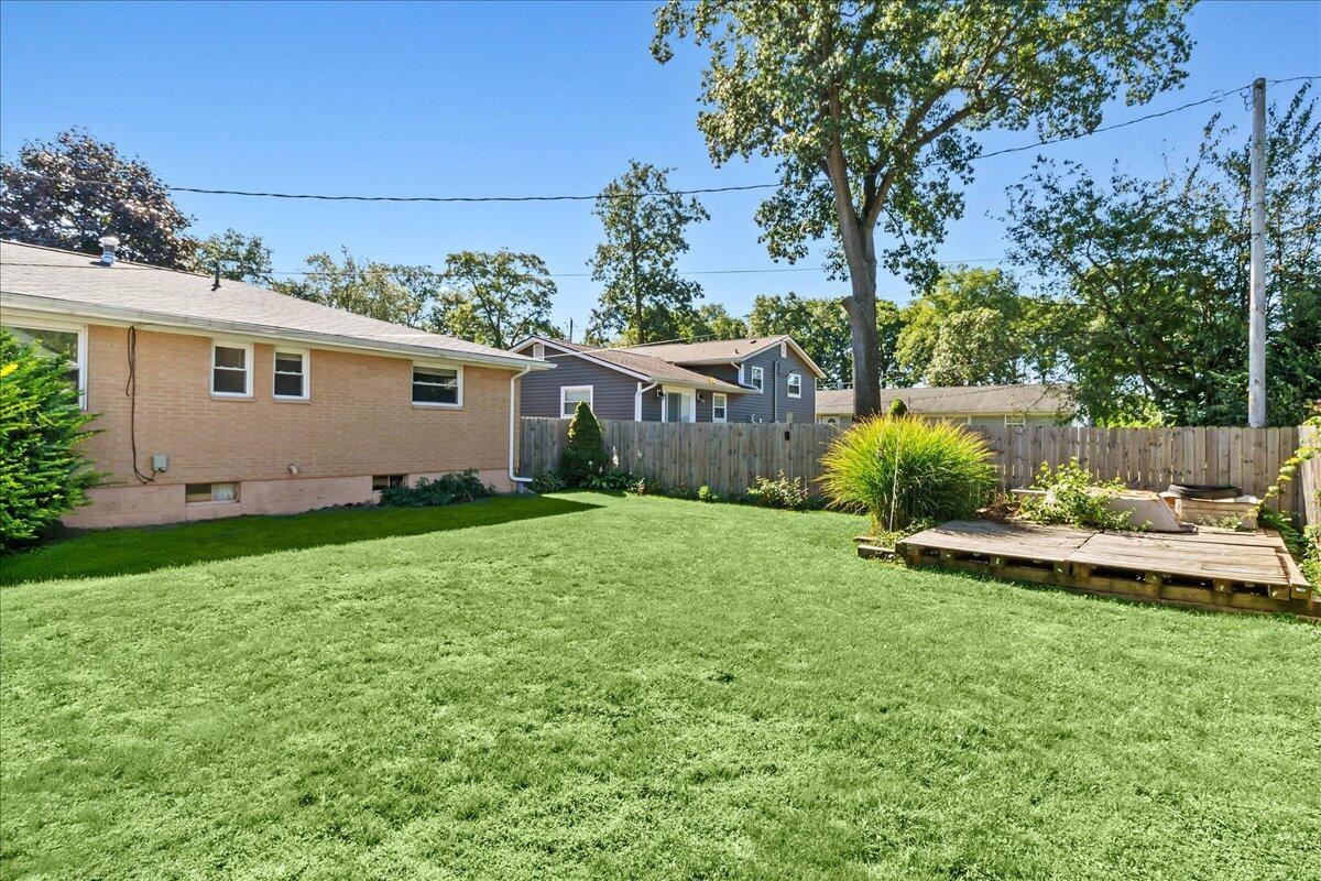 1200 Erie Street Property Photo 34