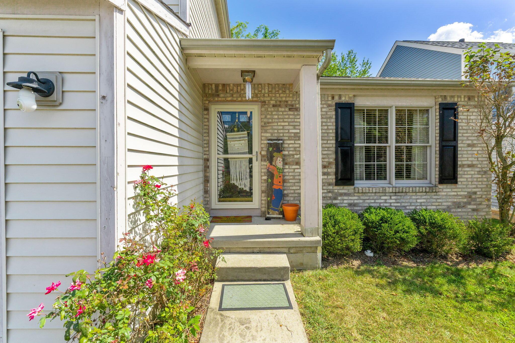 496 Tourmaline Drive Property Photo 3