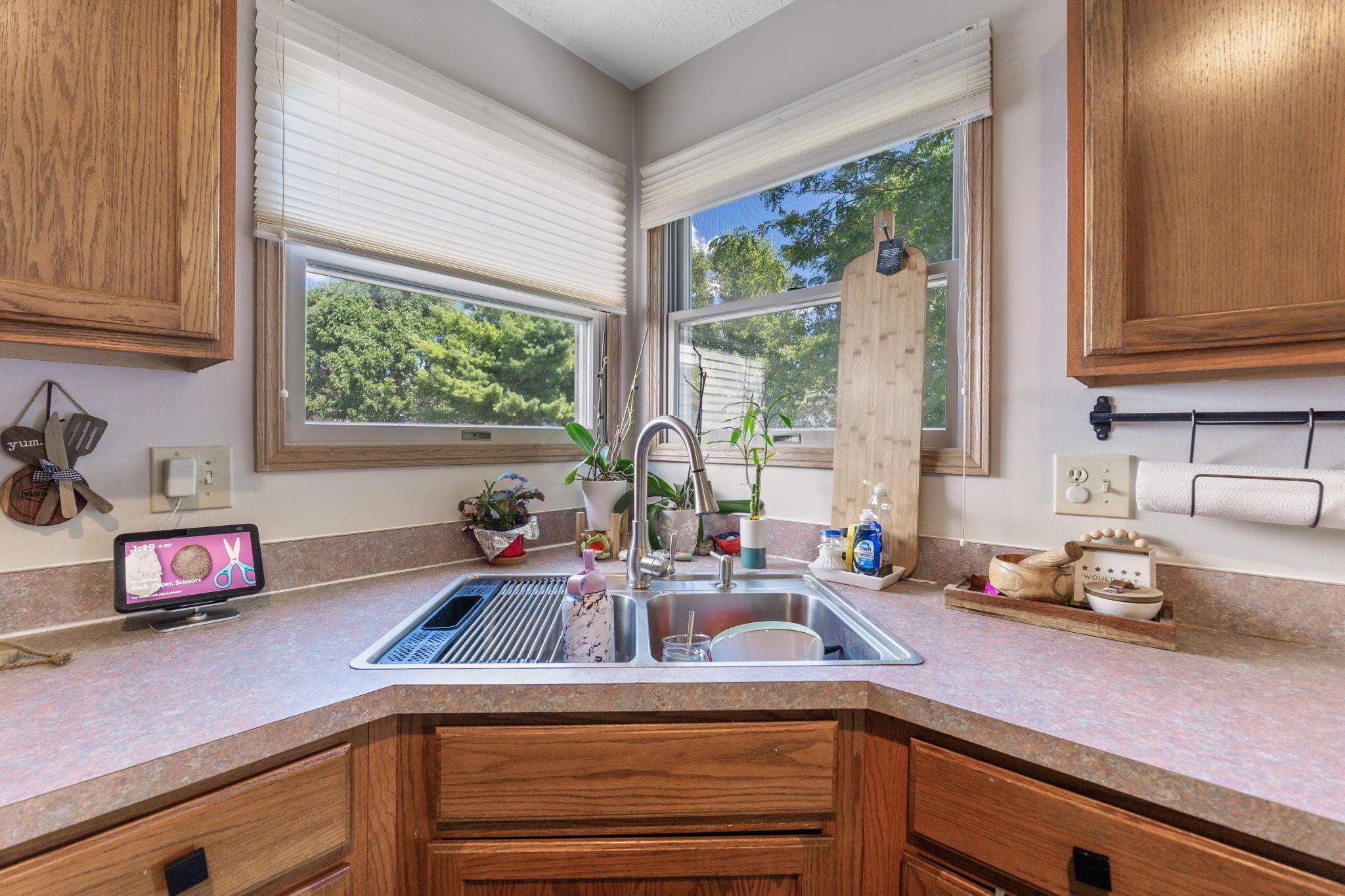 496 Tourmaline Drive Property Photo 16