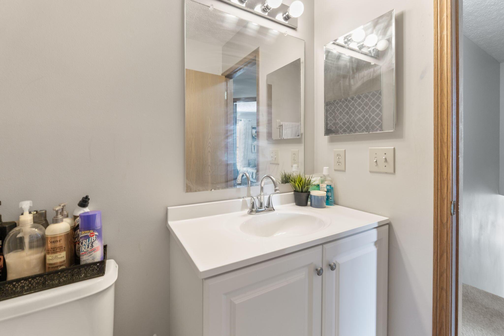 496 Tourmaline Drive Property Photo 32