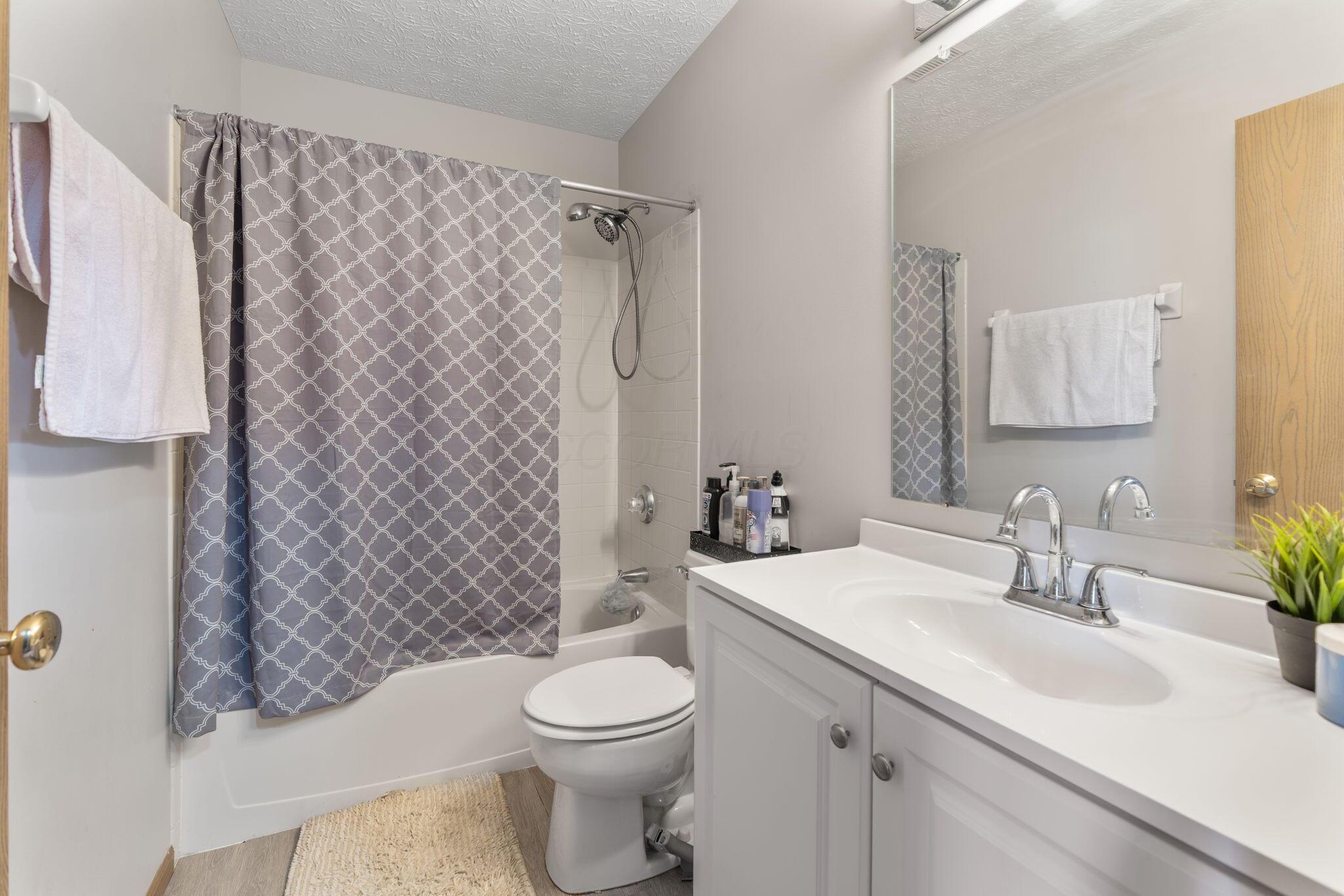 496 Tourmaline Drive Property Photo 33